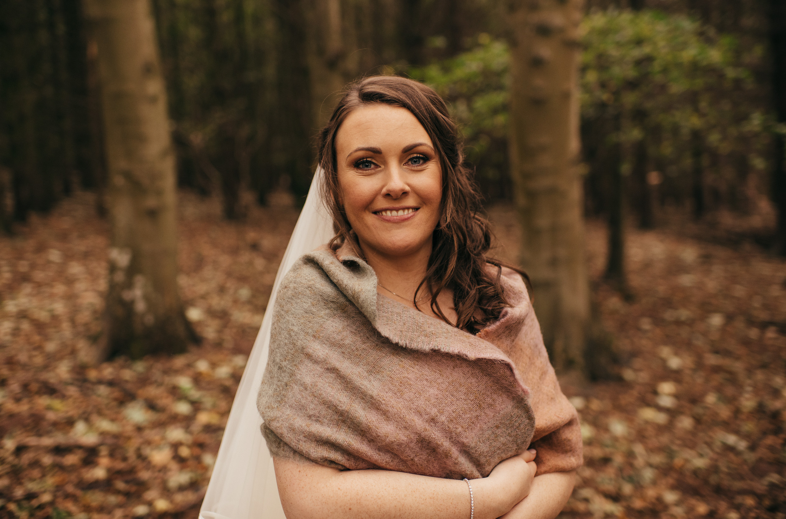 Bride winter wedding shawl 