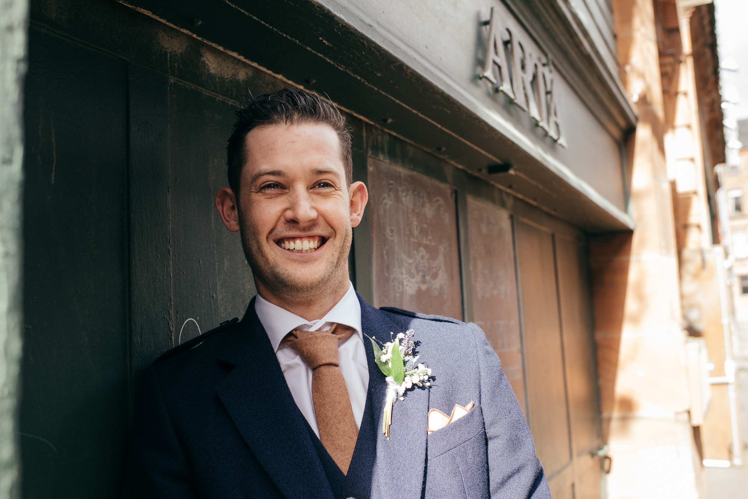 Groom Arta Glasgow