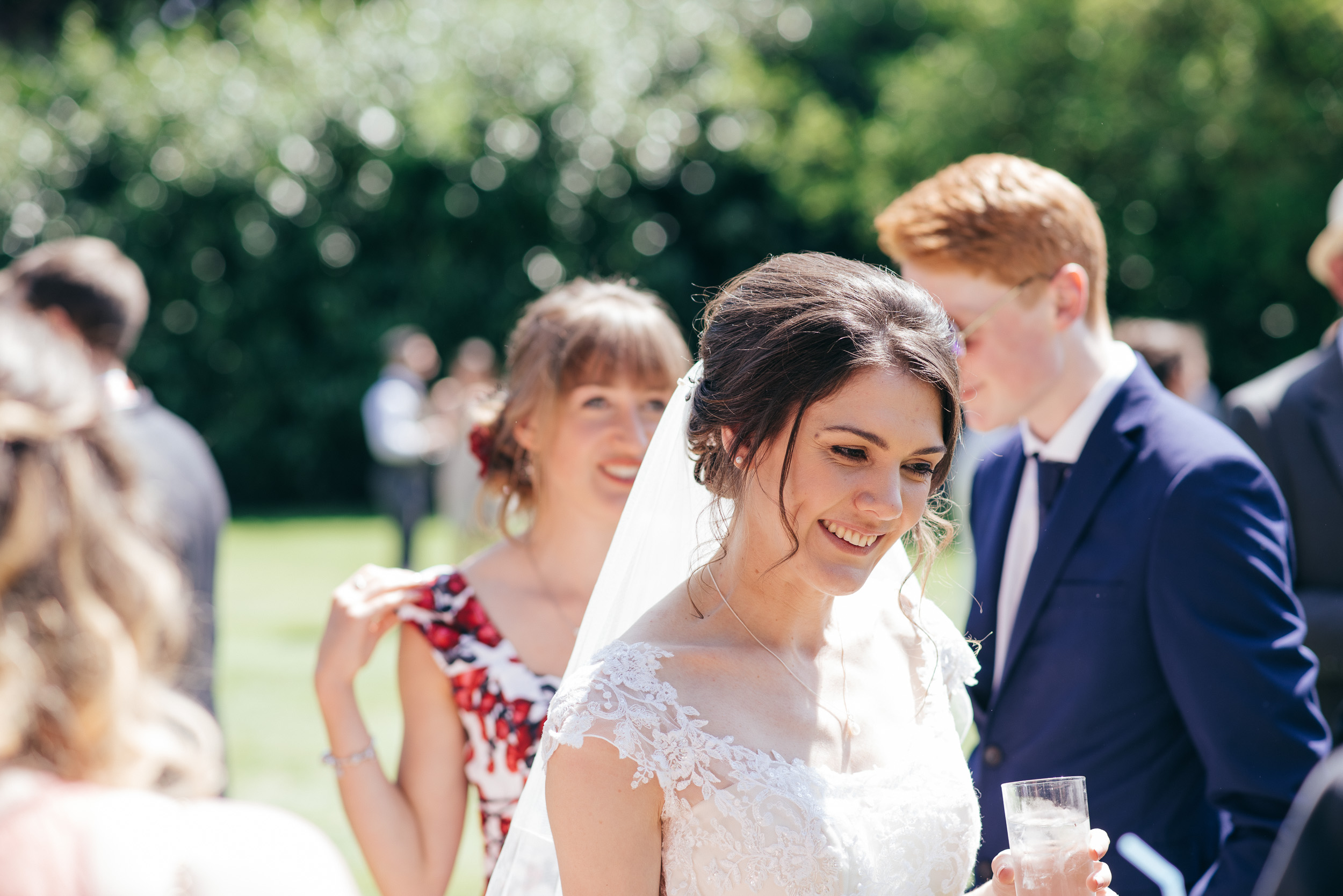 Natural bride wedding