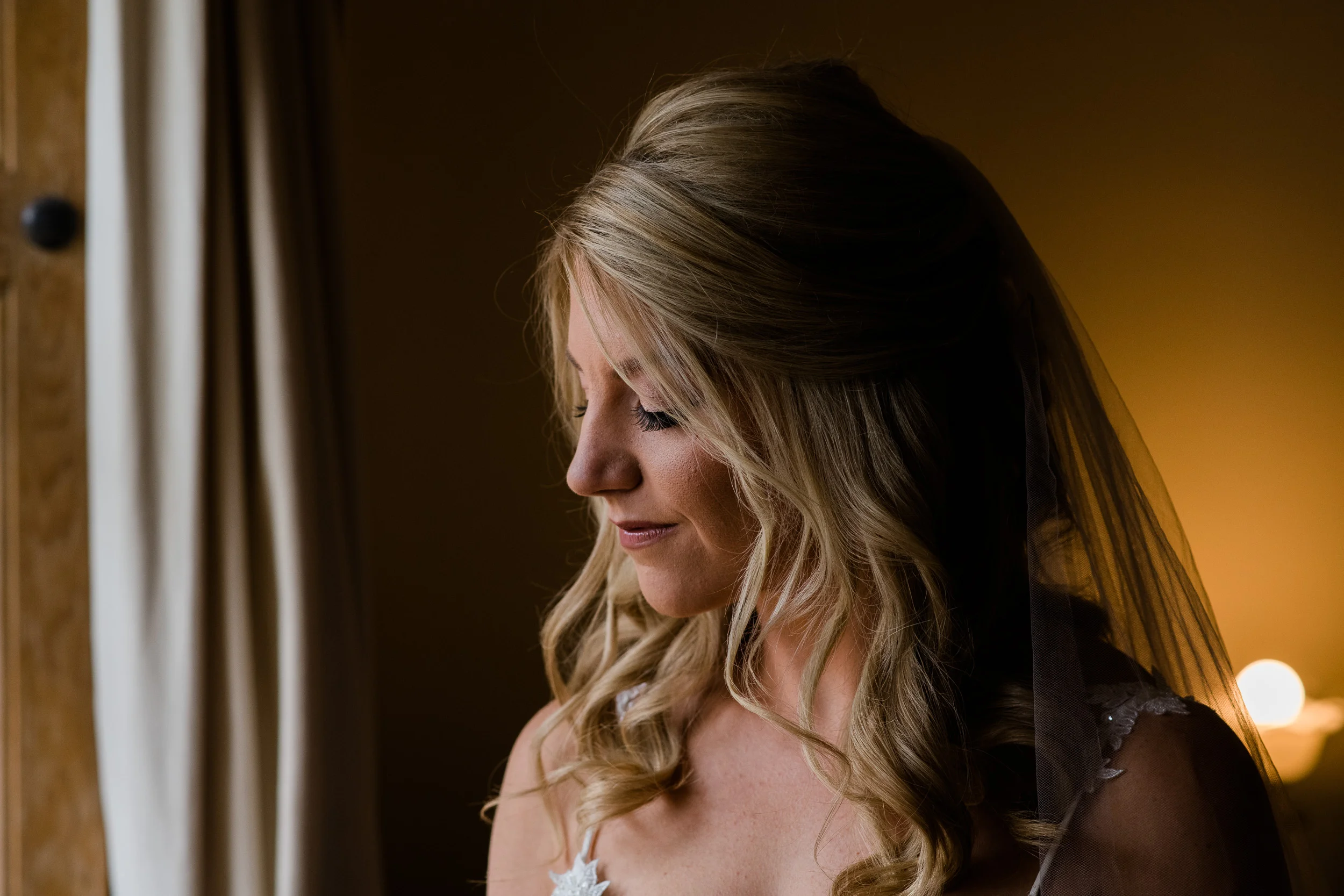 Bride portrait Lodge on Loch Goil