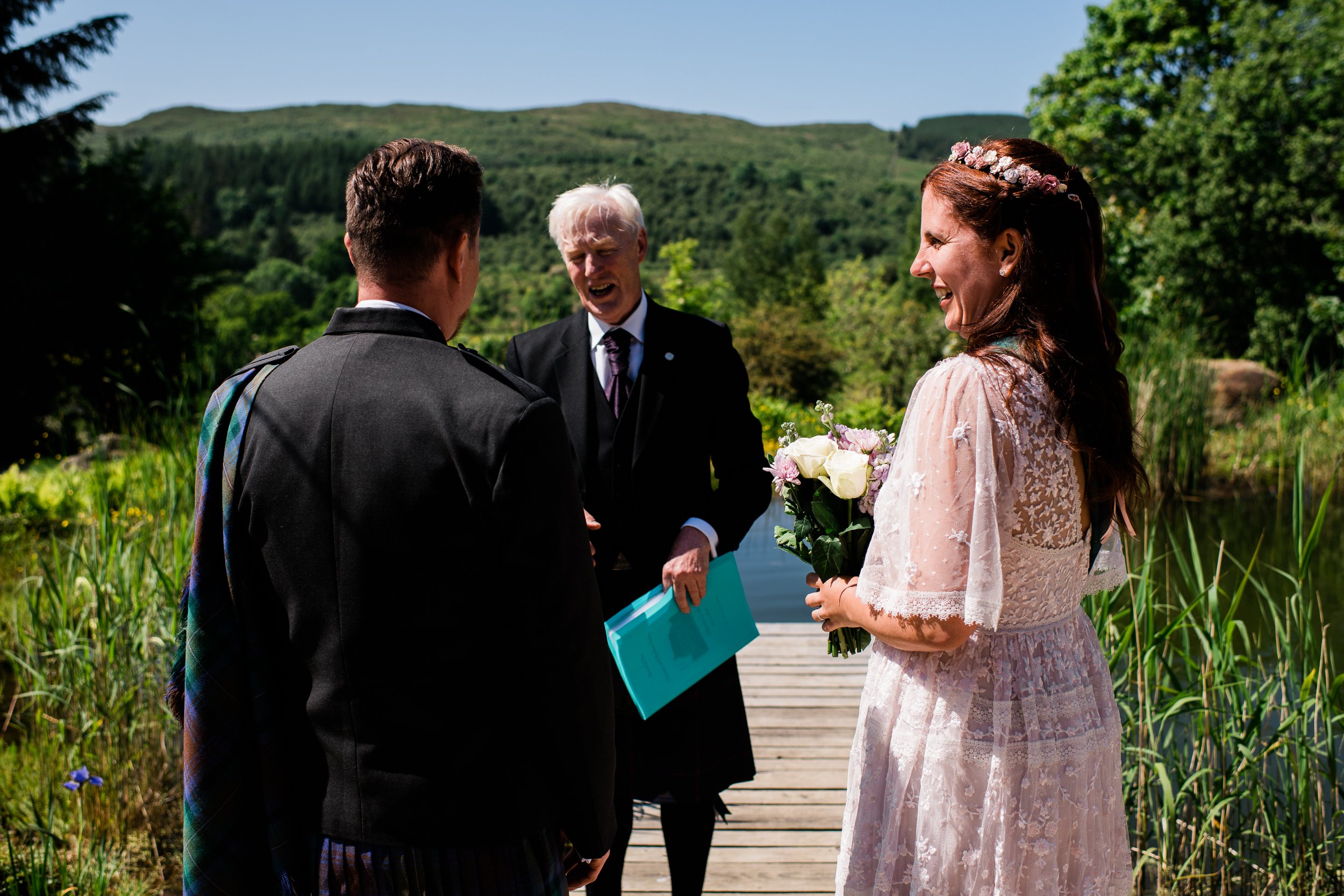 Kilmartin Castle Wedding-15.jpg