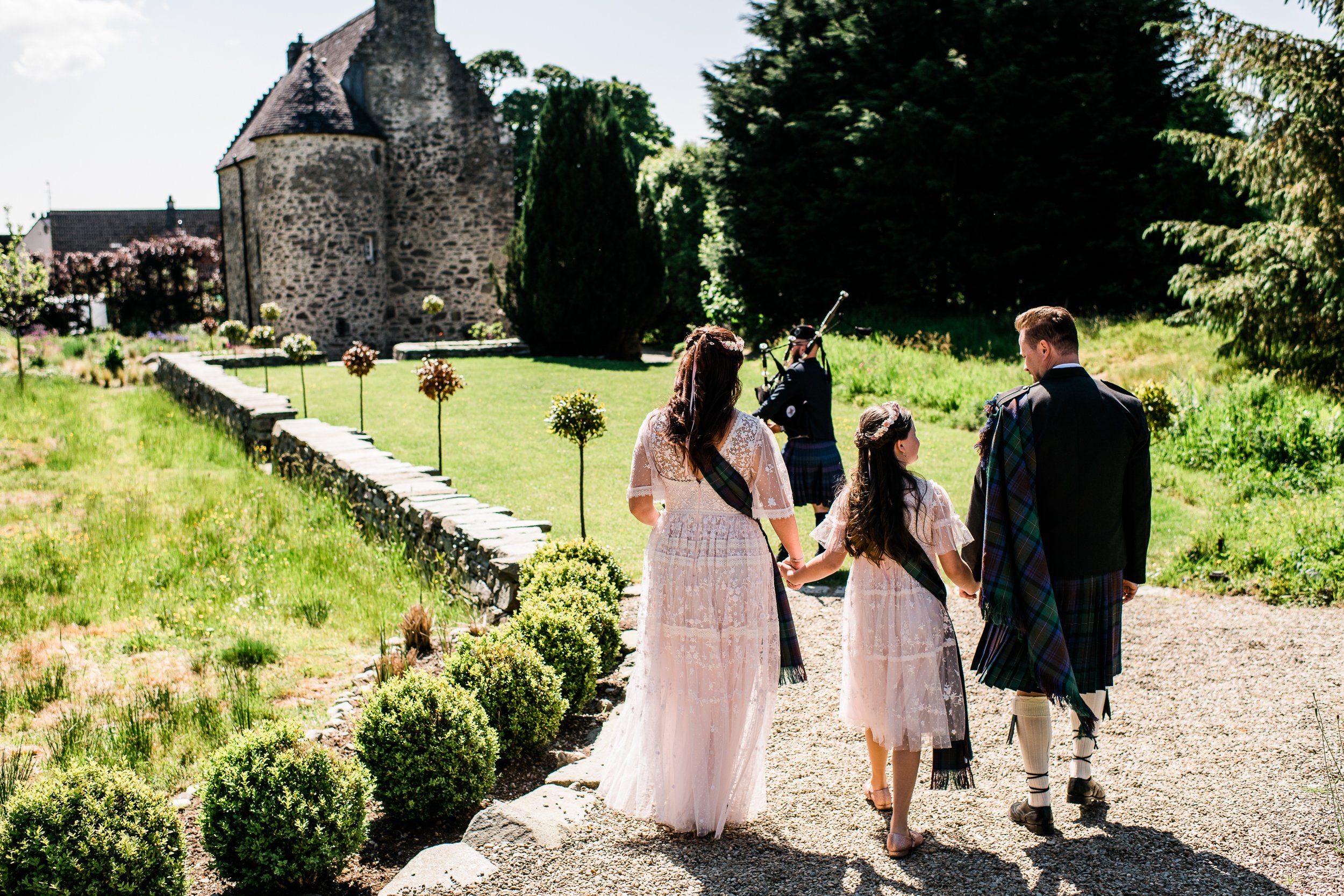 Kilmartin Castle Wedding-22.jpg