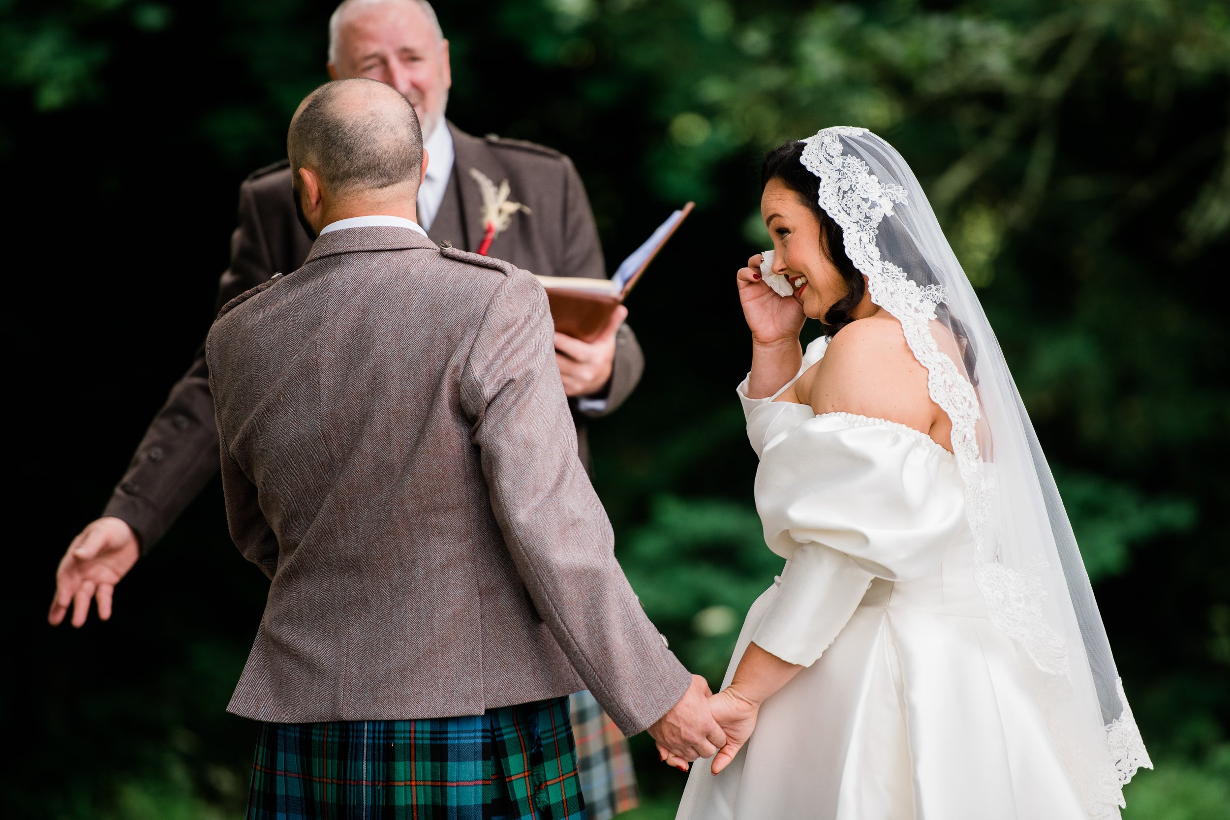 Achnagairn Castle Wedding-33.jpg