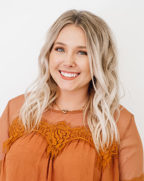 From the Desk of: Dani Muller, Junior Publicist