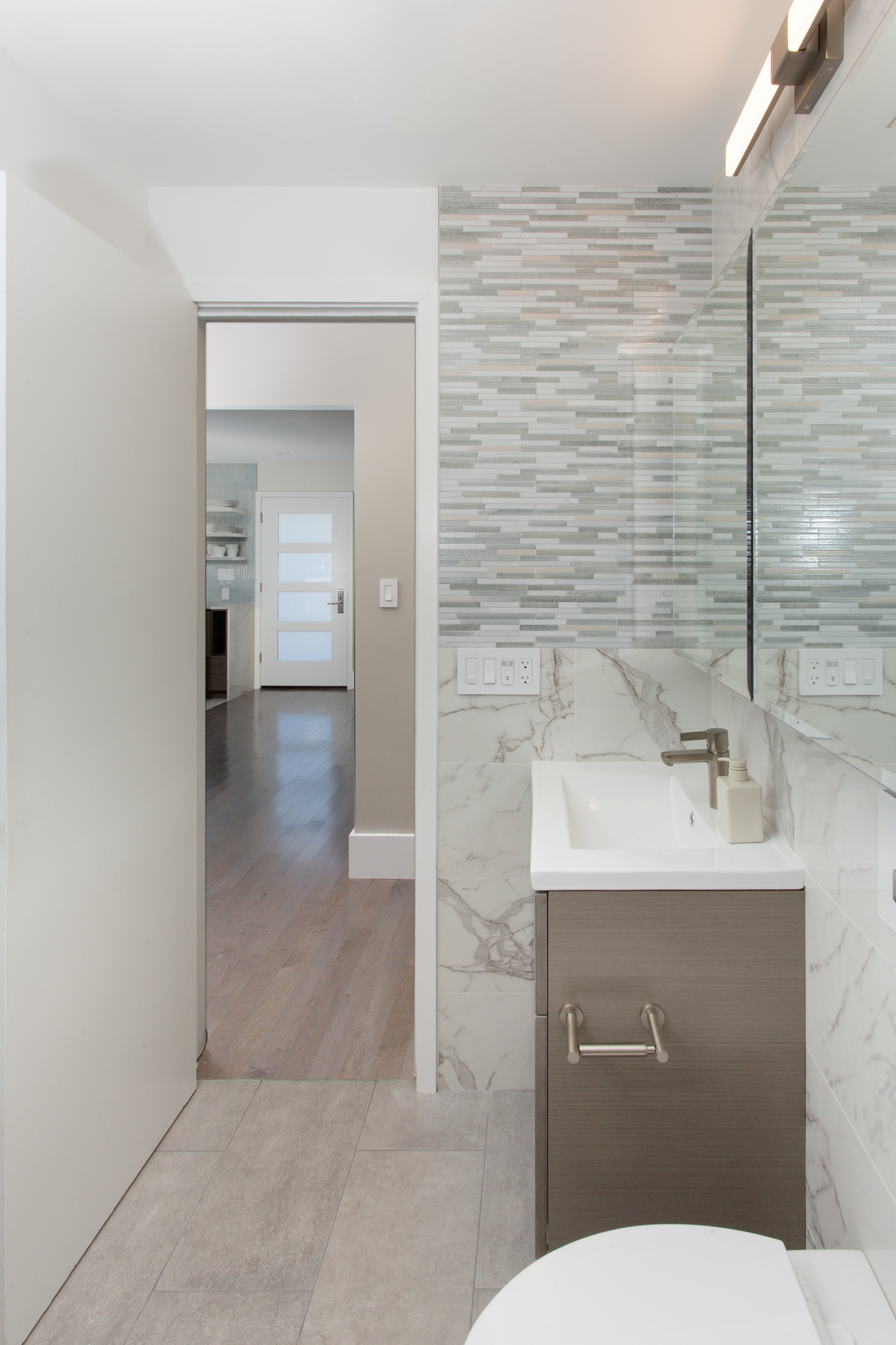 Pey 10 Bath2.jpg