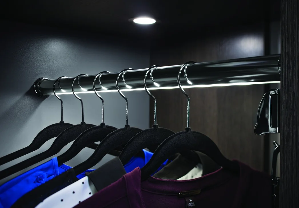 Clothes Rod Only 4' Matt Aluminum: 830.28.701