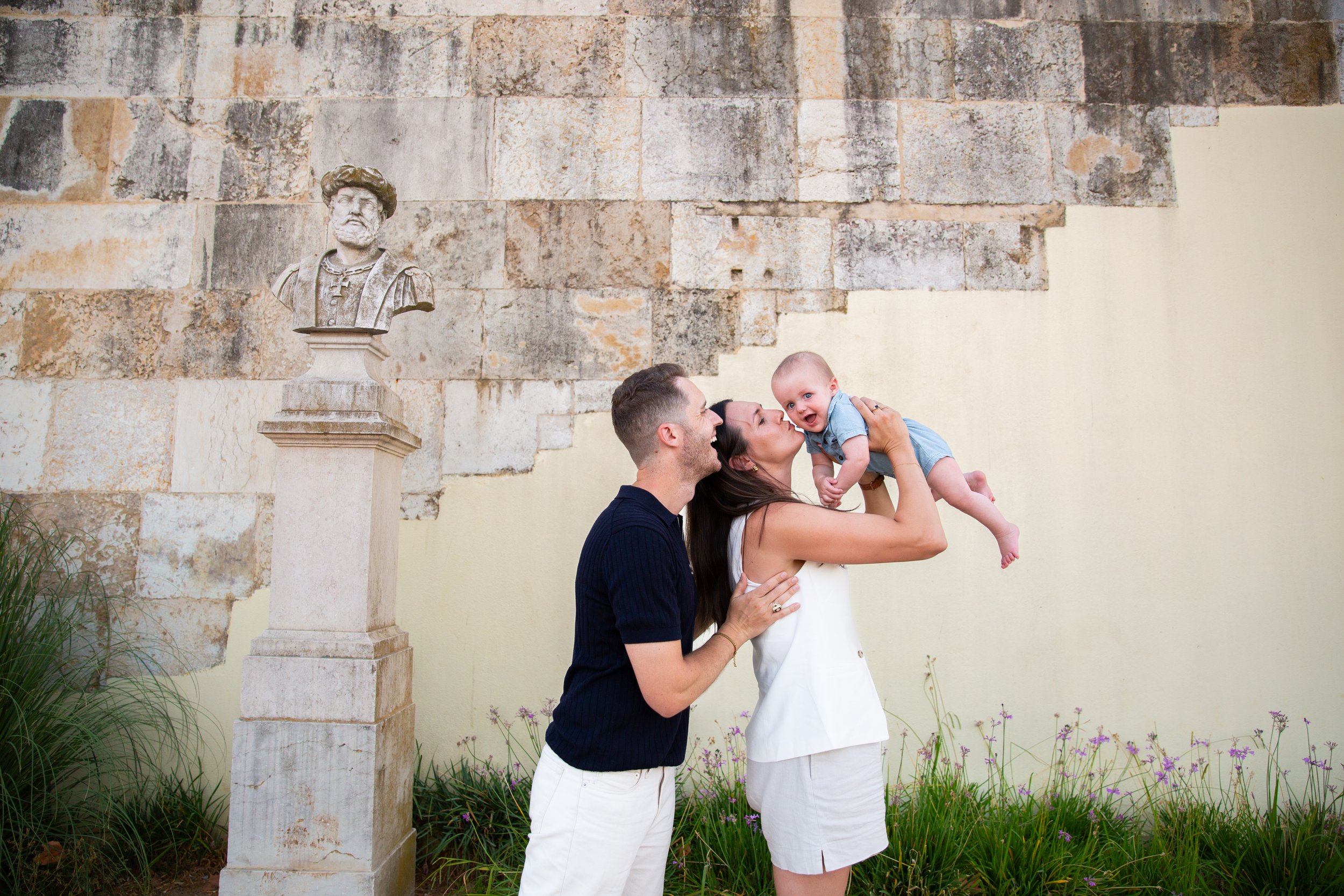 Family photoshoot in Lisbon