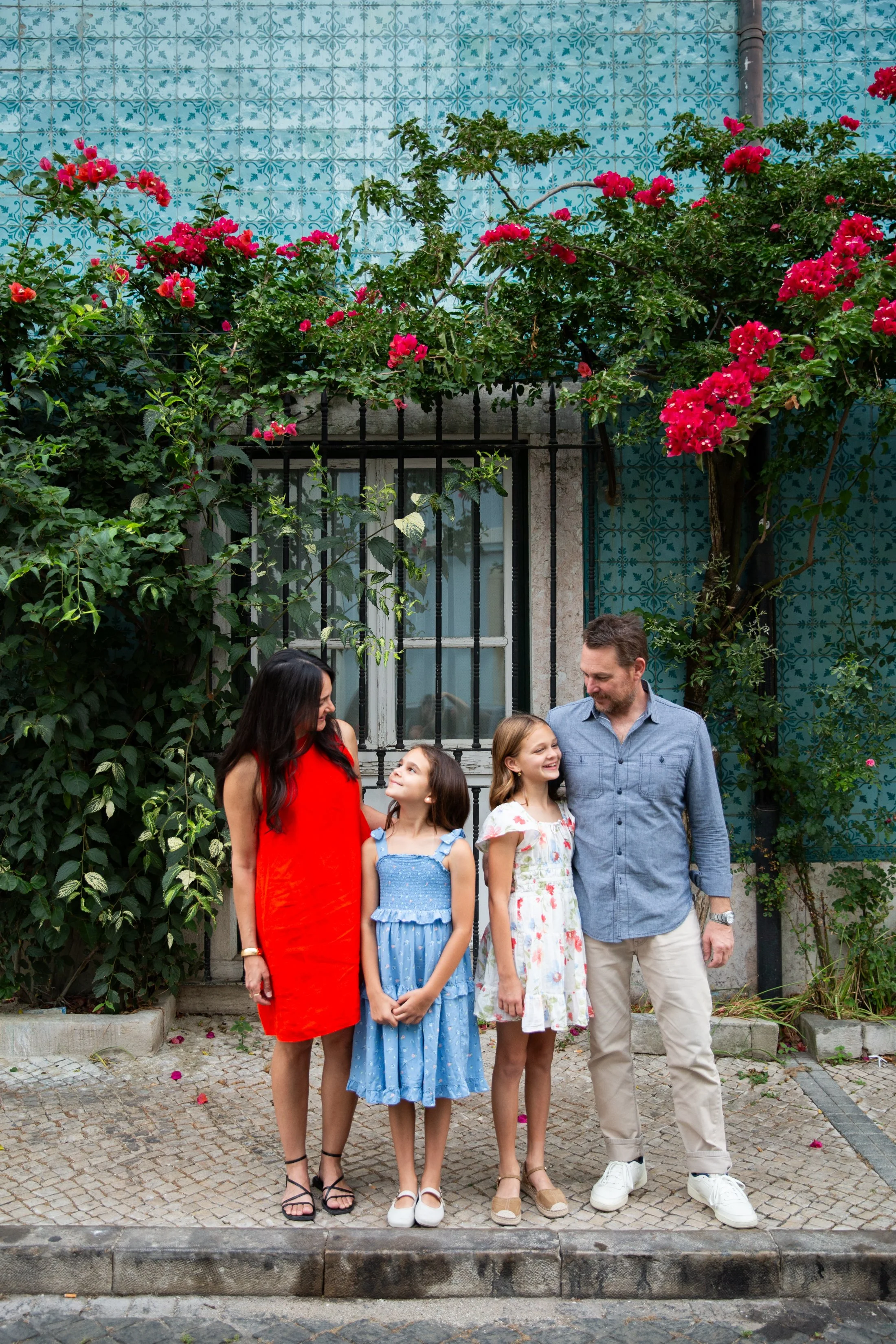 Alfama_family_photoshoot.jpg