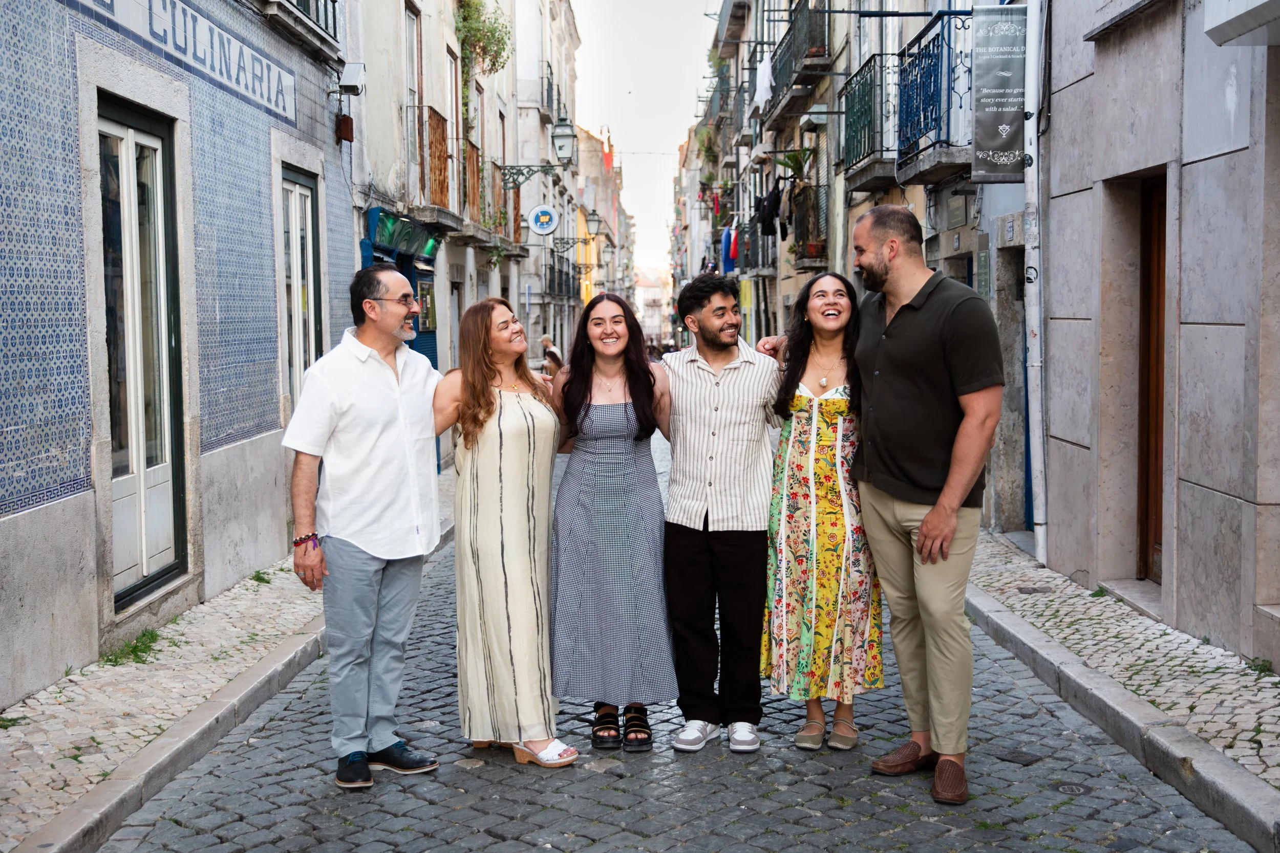 Family photoshoot in Lisbon