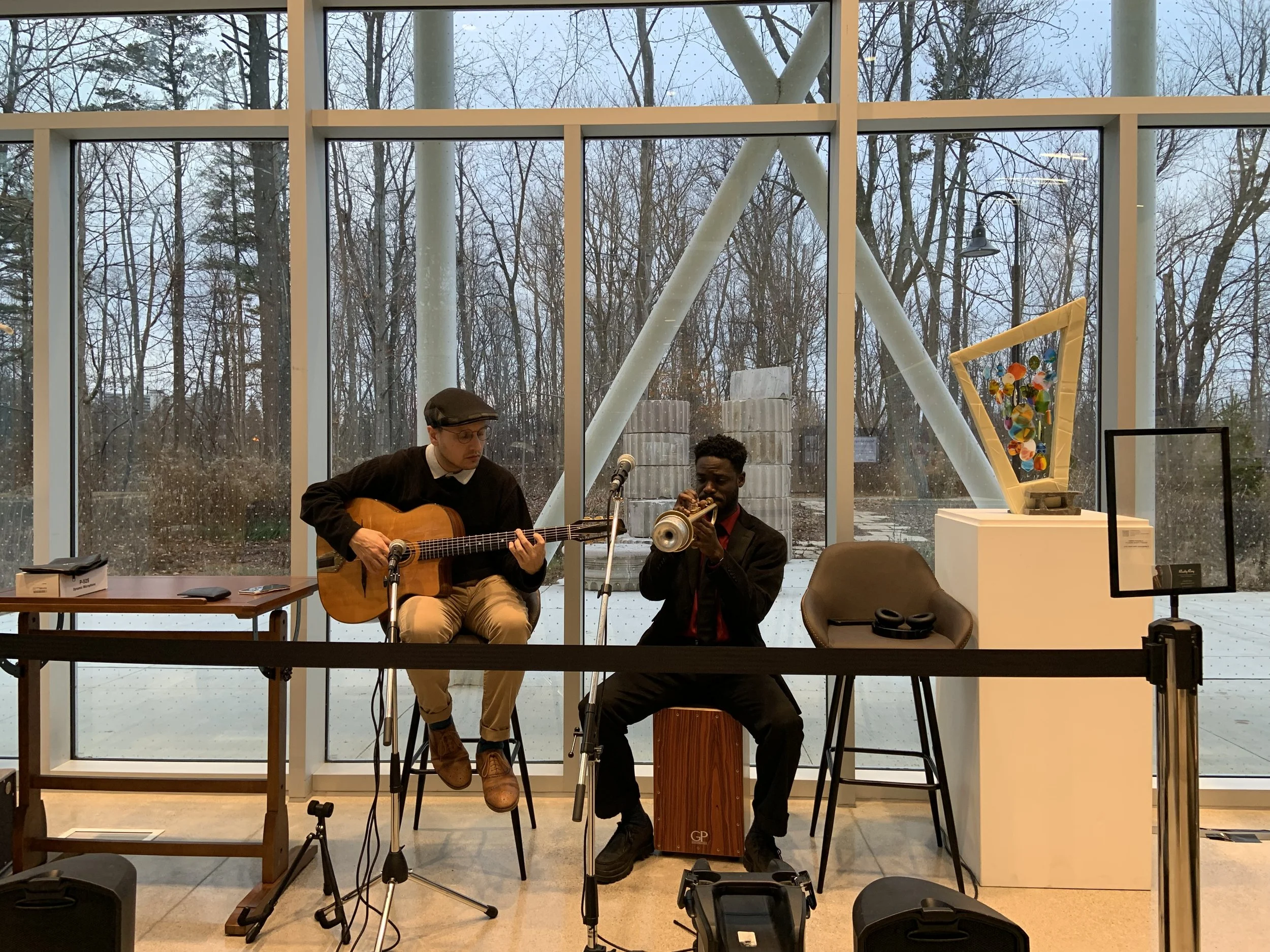 Musicians performing at the Akin Winter Arts Market and Exhibition