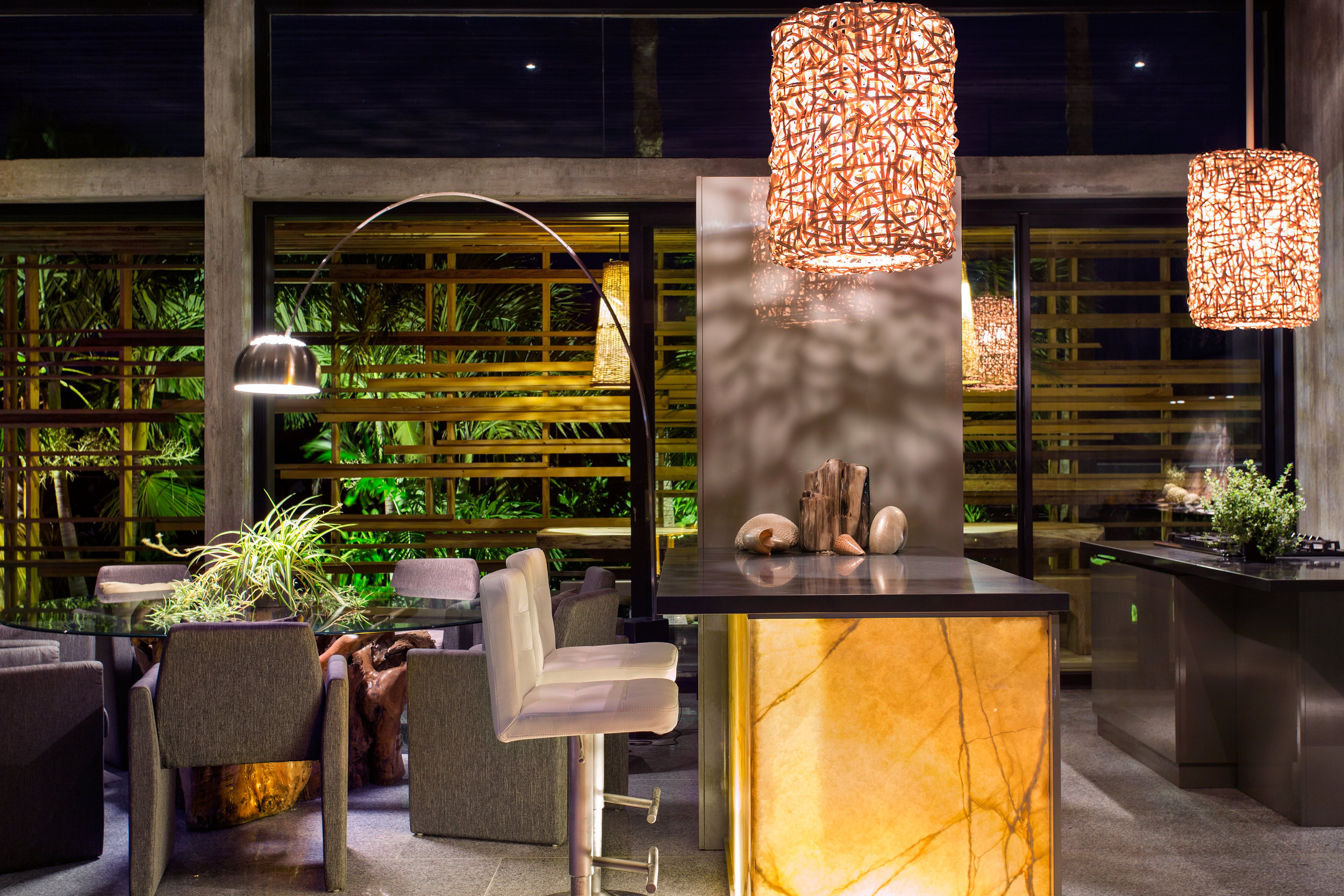 Onyx Bar