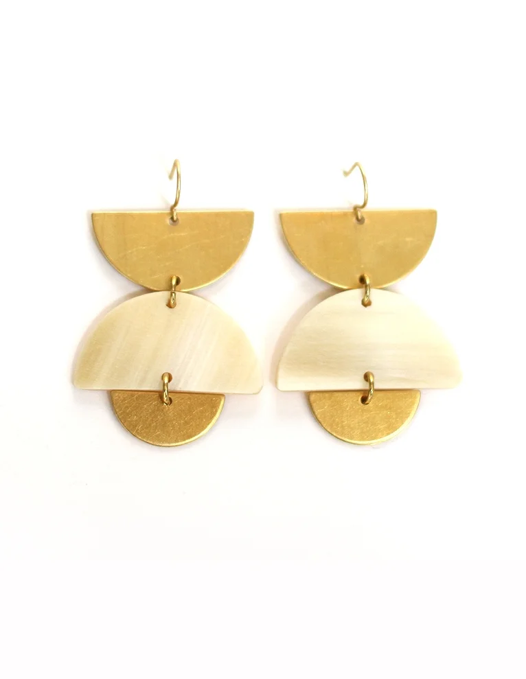 Lunar horn trio [light]