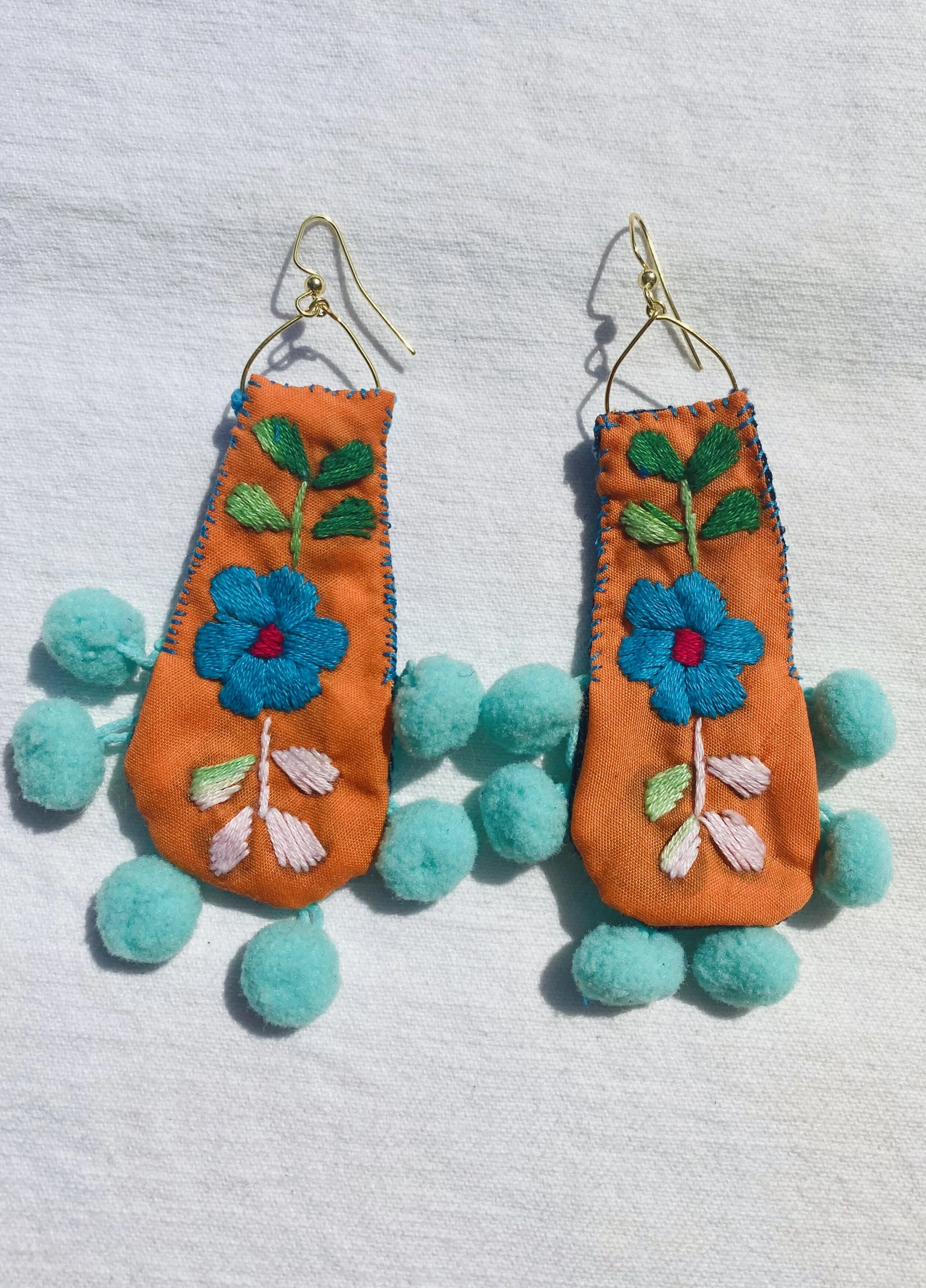 Pom Pom Puebla Earrings 