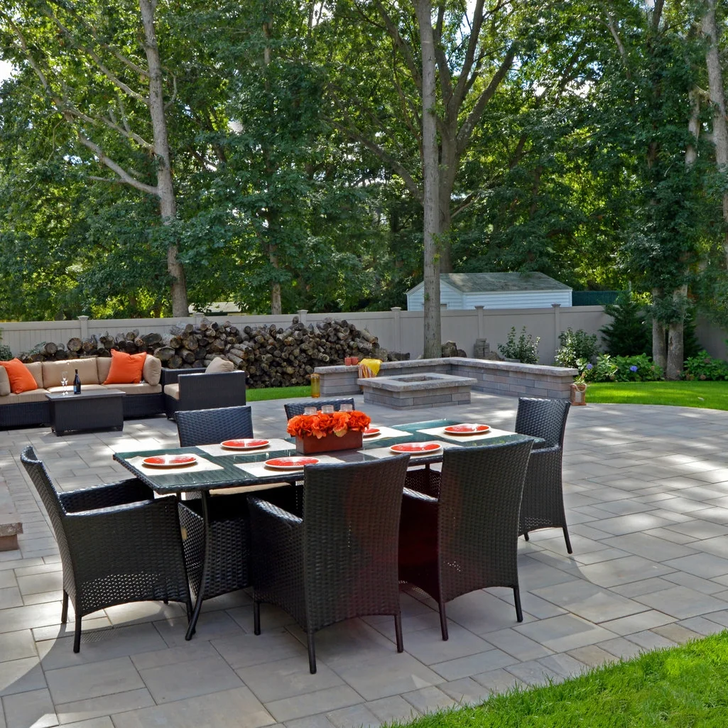 Nesconset,+NY+outdoor+living+patio+area.jpeg