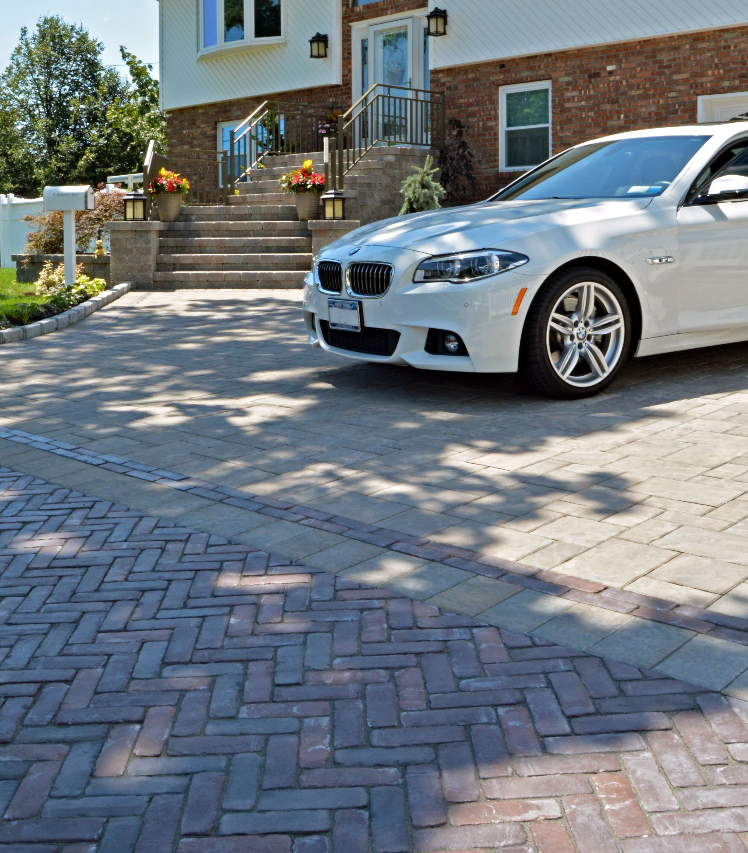 Using Landscape Lighting to Make a Huntington Station, NY, Landscape