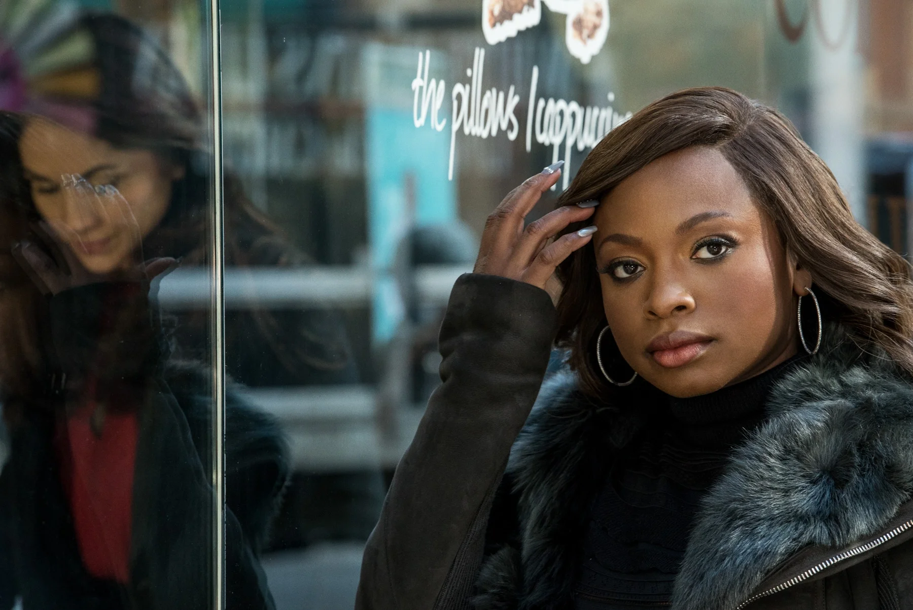 Lela Loren (Angela Valdes) and Naturi Naughton (Tasha St. Patrick) in Power (image courtesy of Starz) 