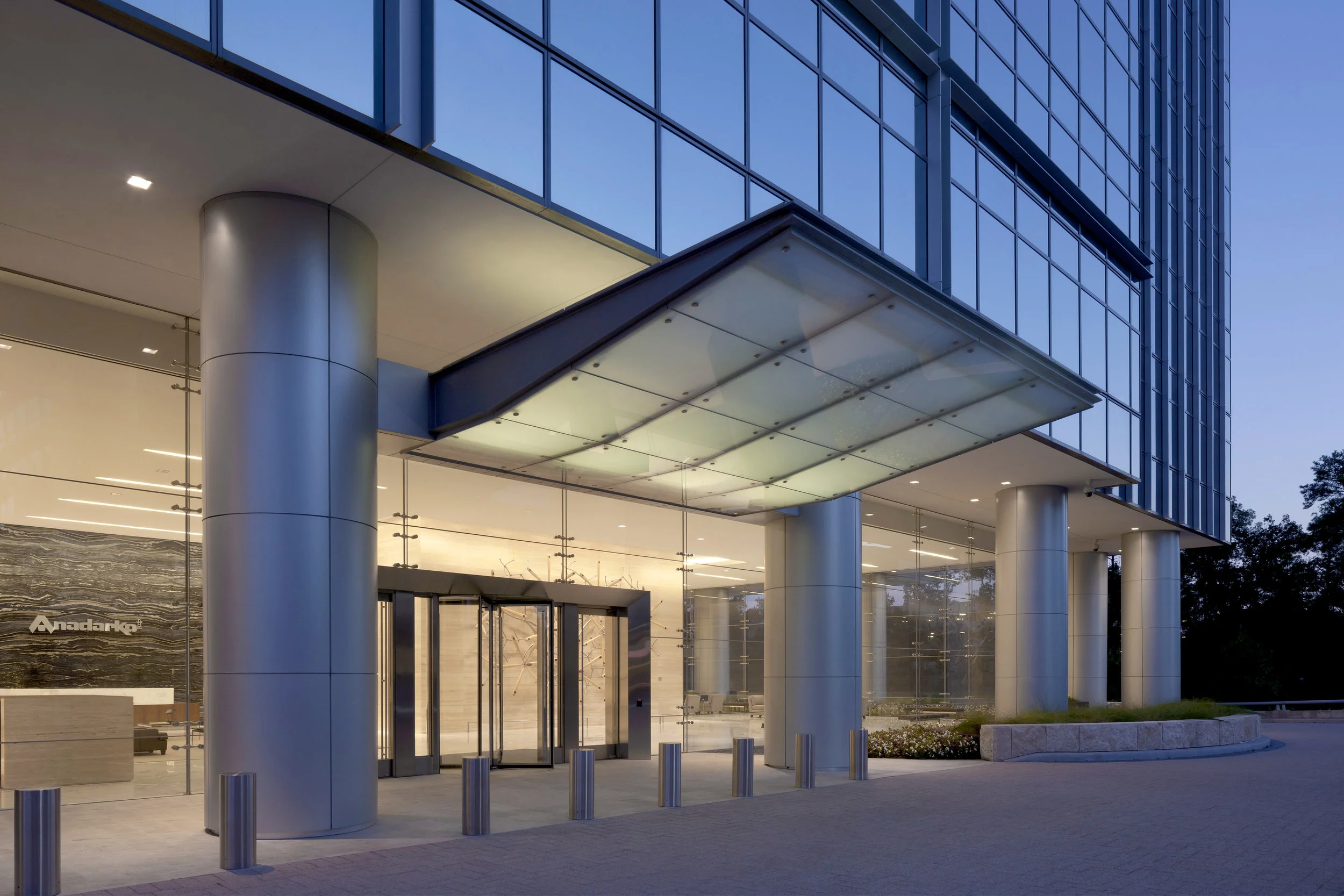 Anadarko Hackett Tower_Entry2_Aker_141024.jpg