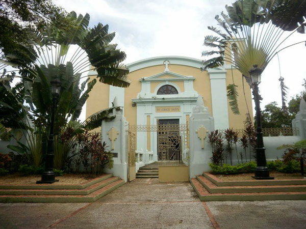  I really loved all of the architechure in Puerto Rico. The colors, the detail, everything looked so magical.&nbsp; 