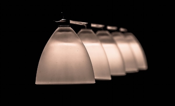 Task lighting works well in desk areas and at counters where being able to see well is crucial.
