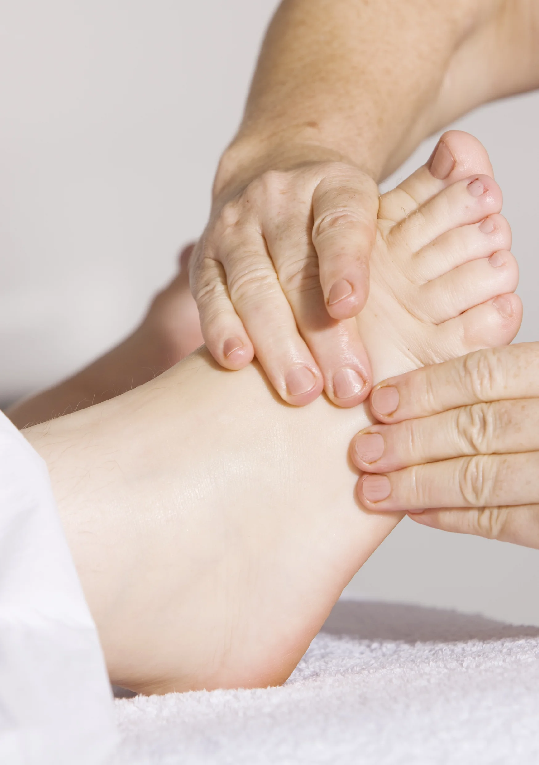reflexology@300x-100.jpg