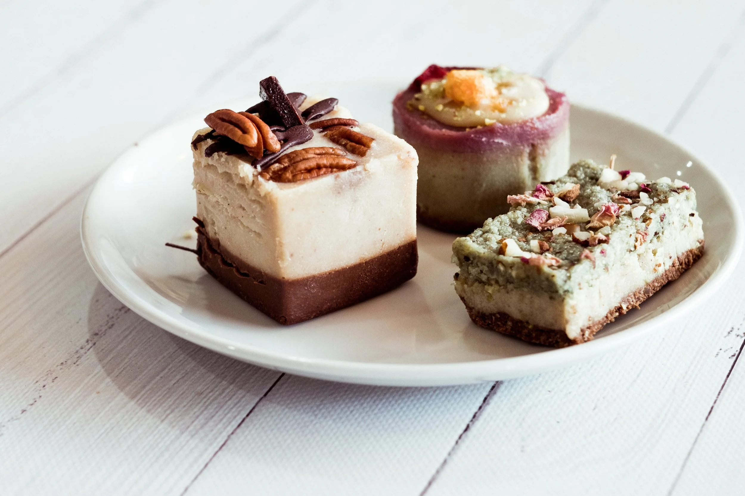 Raw Vegan Cakes