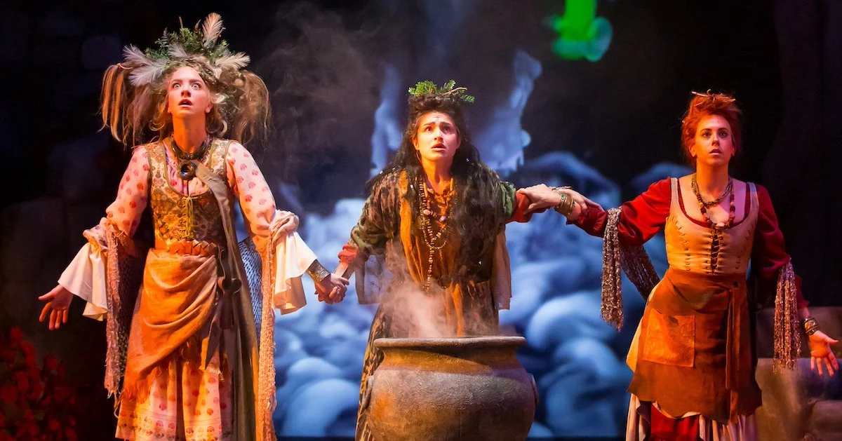 Weird_Sisters_Cauldron2.jpg