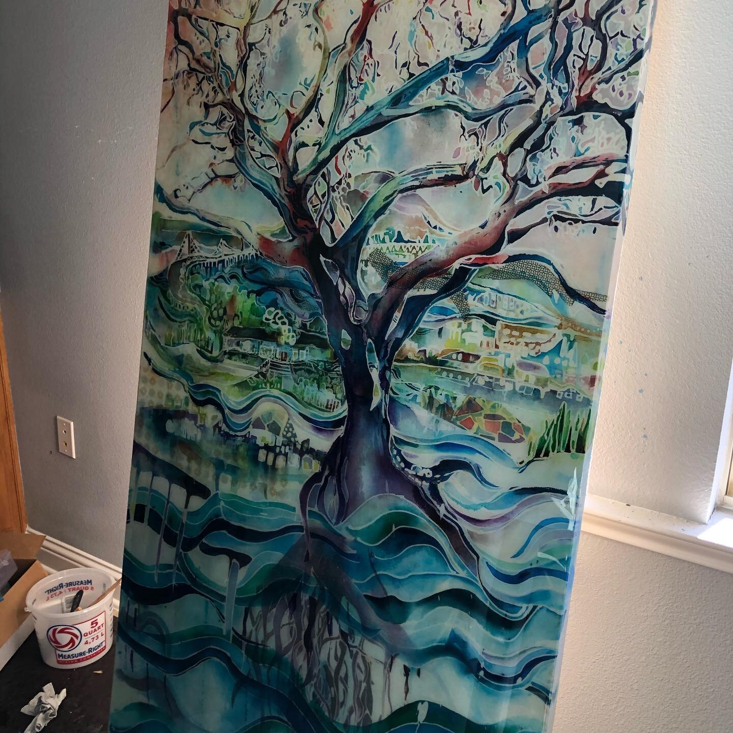 Putting the final final touches on this commission and so excited to deliver to the client this week! This tree has personal significance to the commissioner and also draws from an iconic Austin landmark.  Can you guess where/what tree this is?