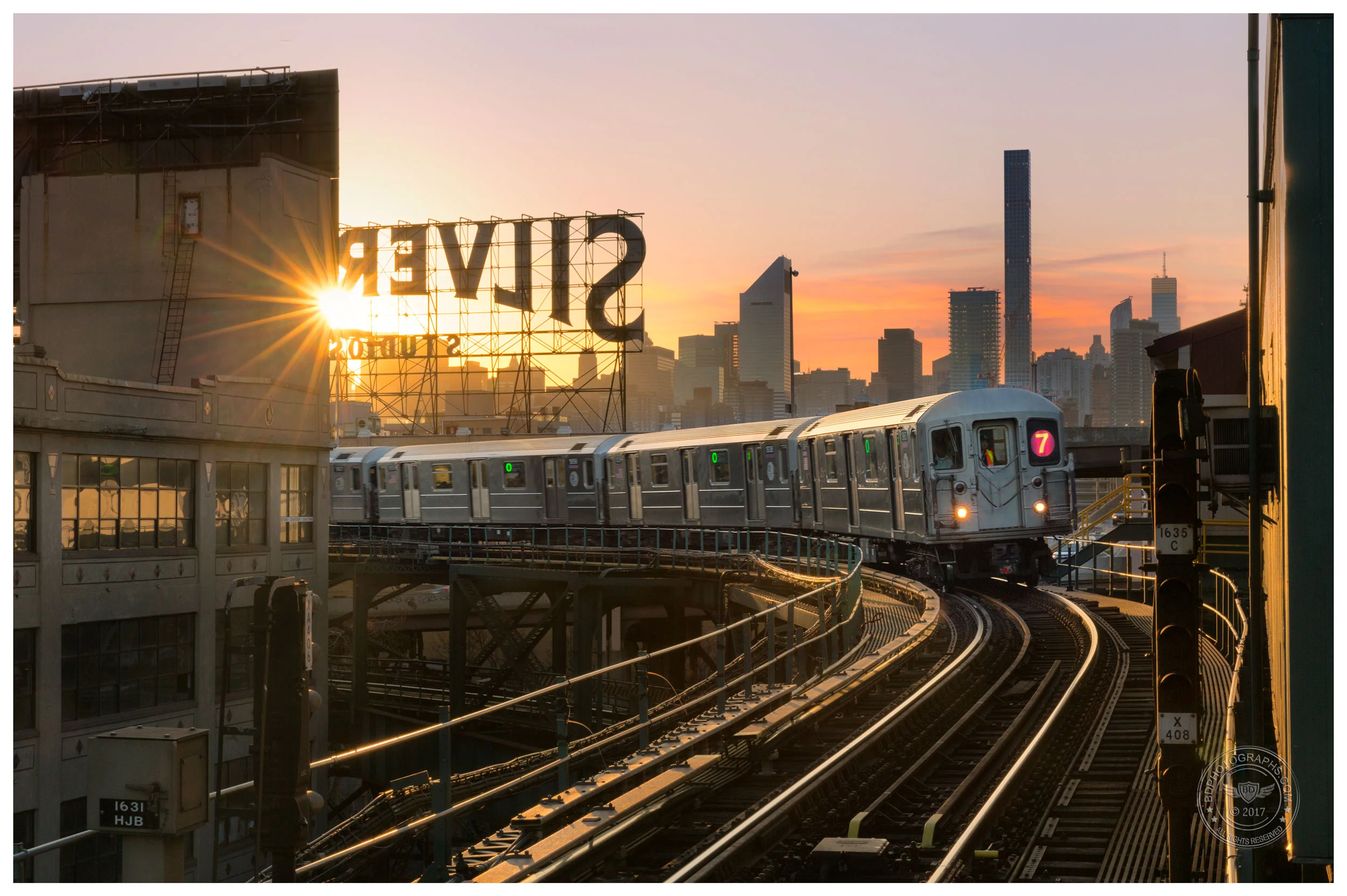 7-Train-Sunset.jpg