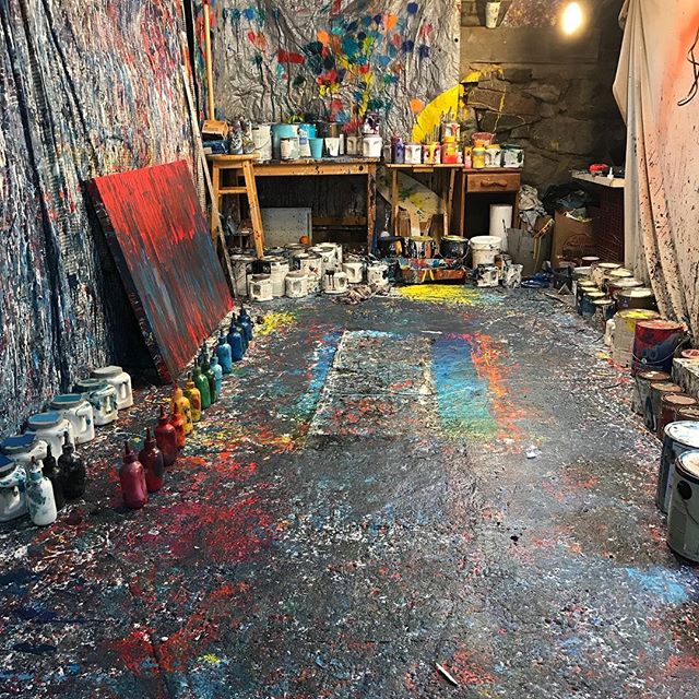 Last shot of studio 151.  Moving to a new place... This is where it all began and it will be missed.
#aaronmorseart #artstudio