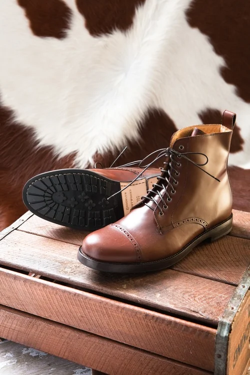 nicole rose mind the chap julian boots.jpg