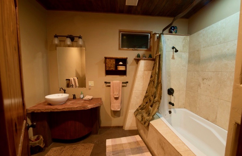 master bath moab.jpg