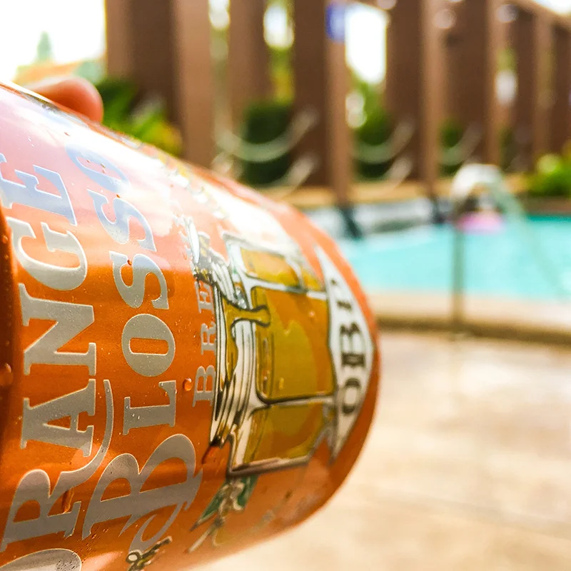 poolside-thumb.jpg