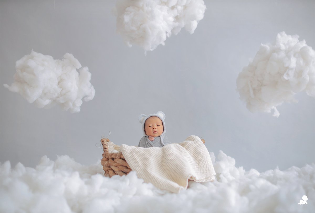 Kendrick NewBorn4.jpg