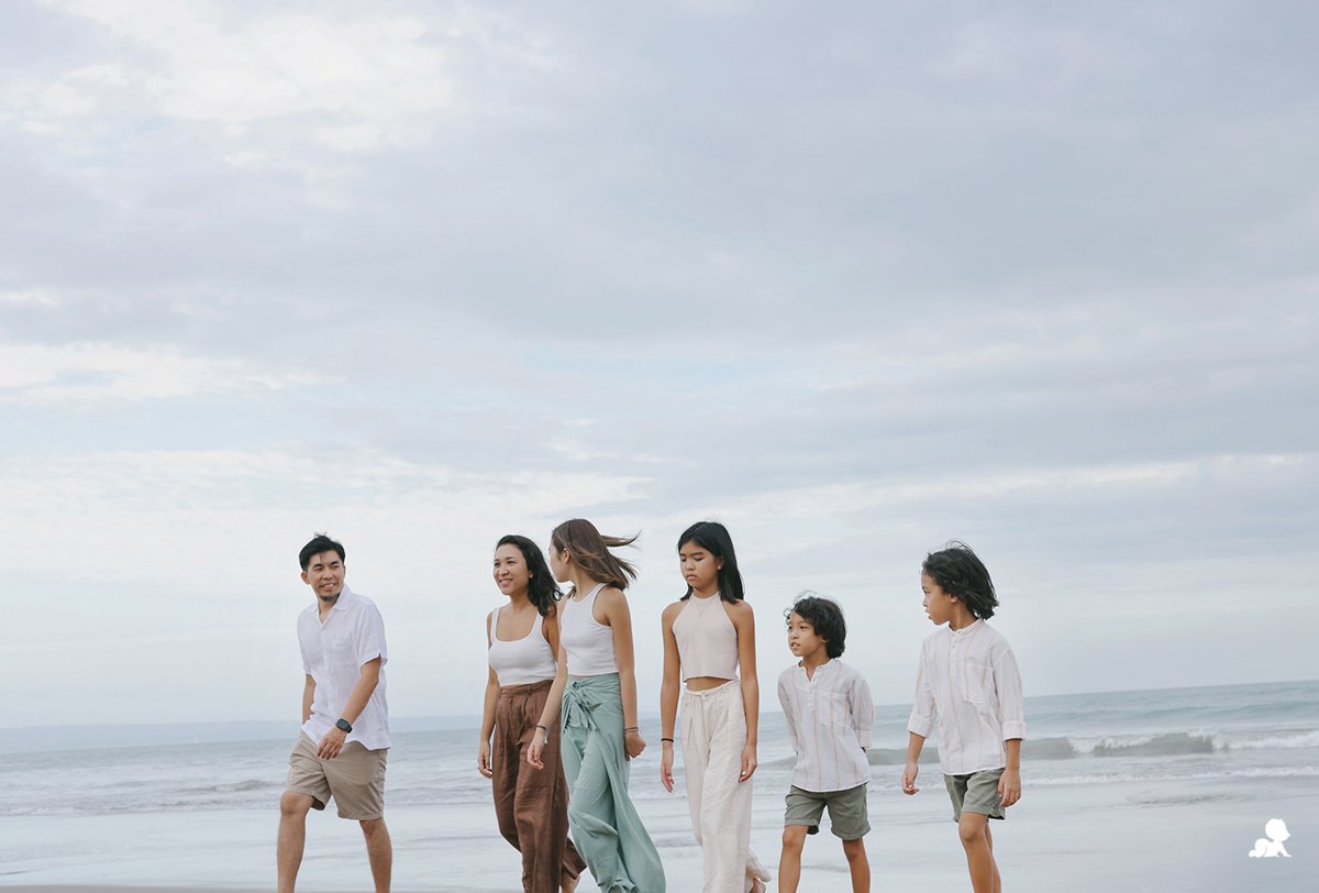 Mryna & Family4.jpg