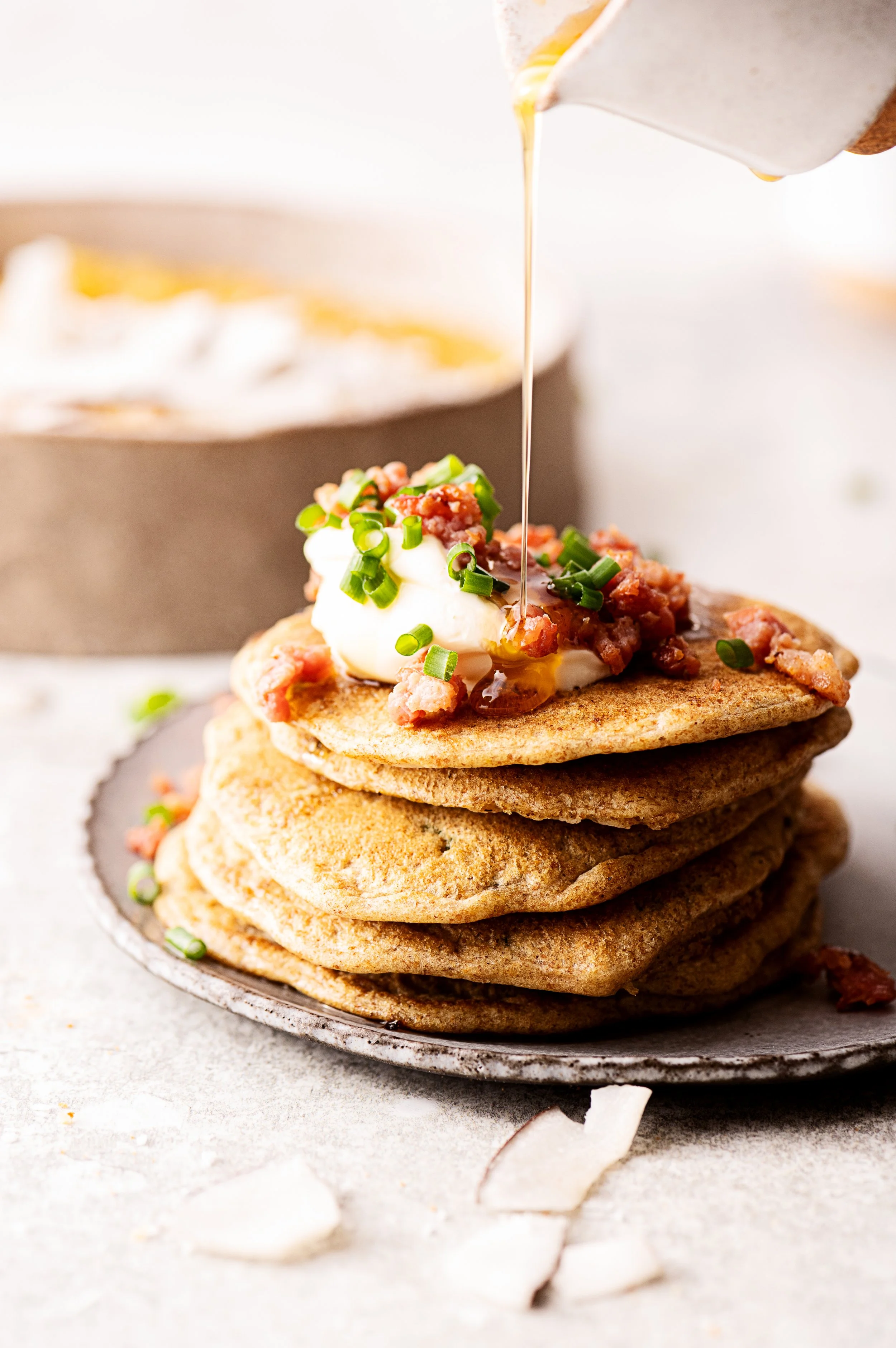 Winter_breakfast-_carrot_and_coconut_porridge,_savory_whole_meal_pancakes_ID733981_P_var2.jpg