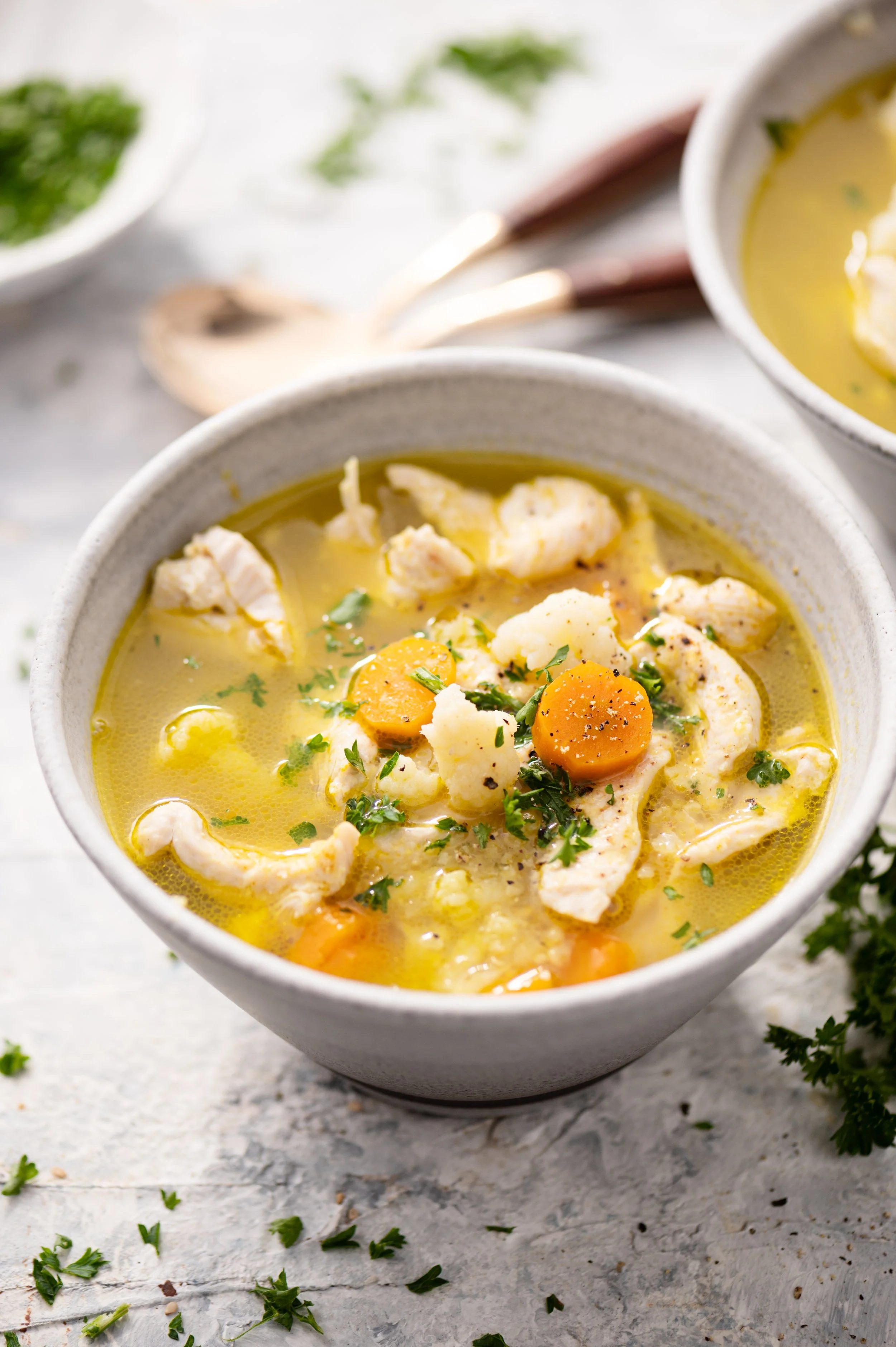 Cauliflower_and_chicken_soup_ID748693_var1Small.jpg