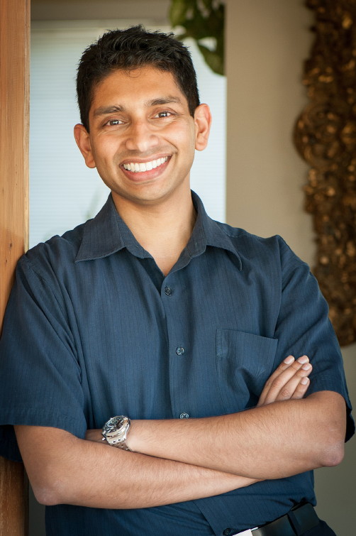 Dr-Tiv-Portrait-Photo.jpg