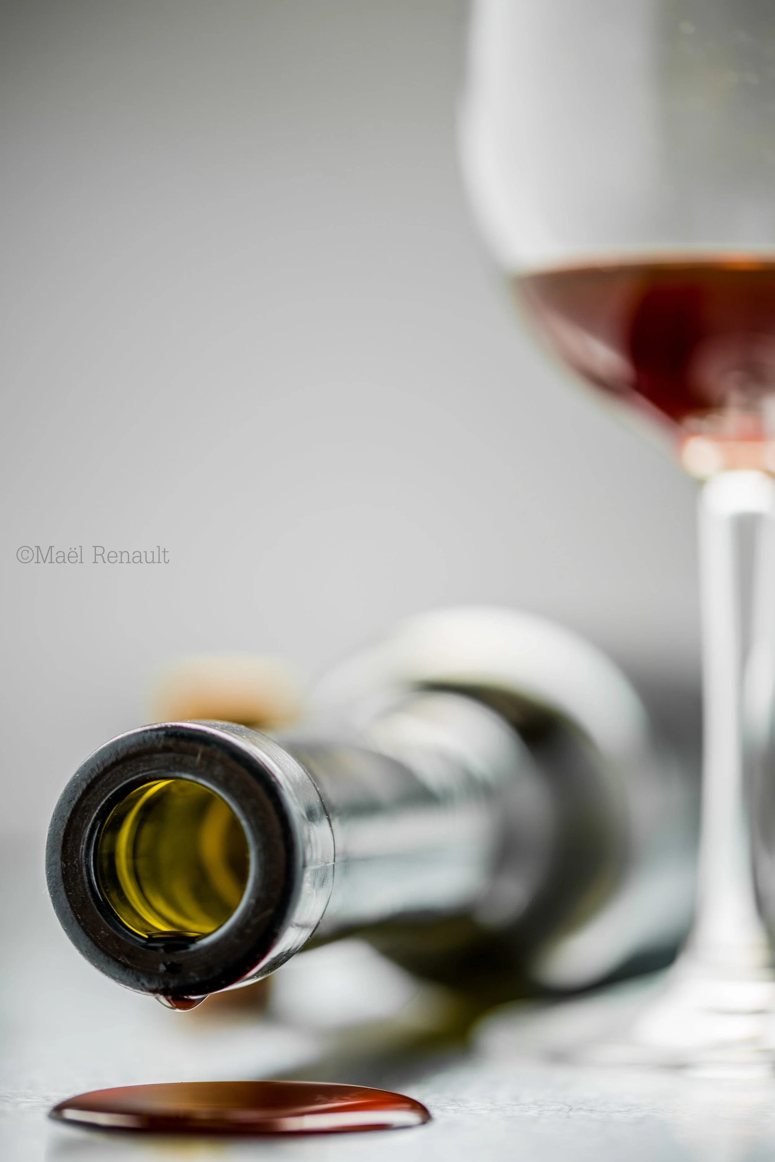 The last drop of wine series / Drink