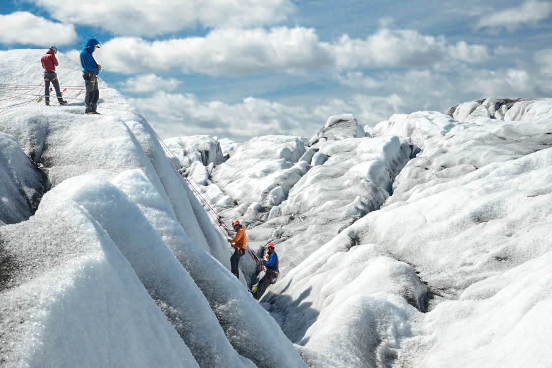 Ice Climbing Iceland / Travel