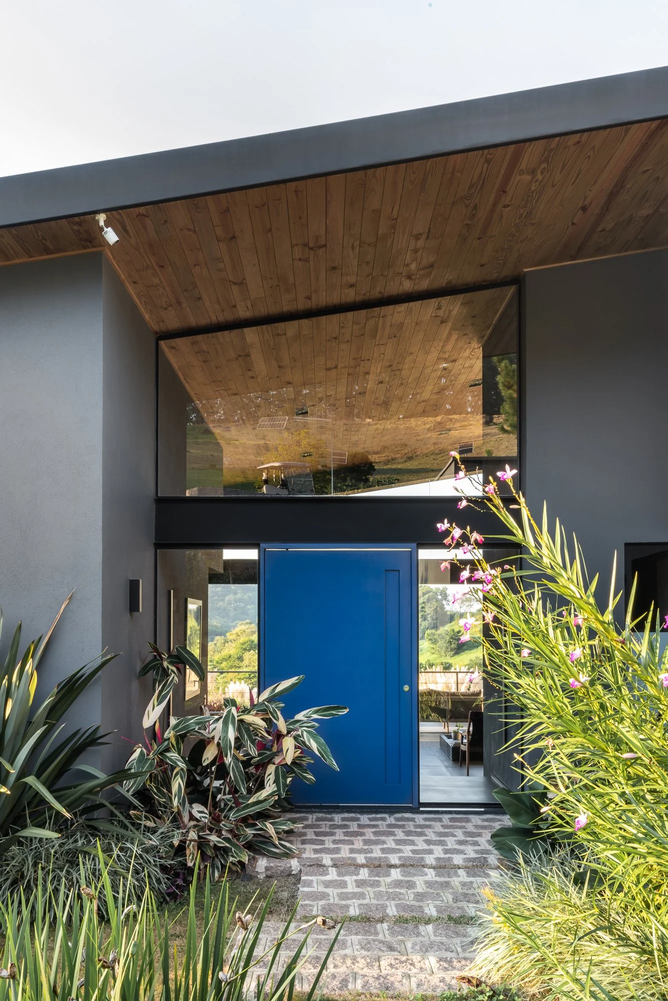 Paula Bittar Arquitetura - São Roque - Vila da Mata @escanhuela