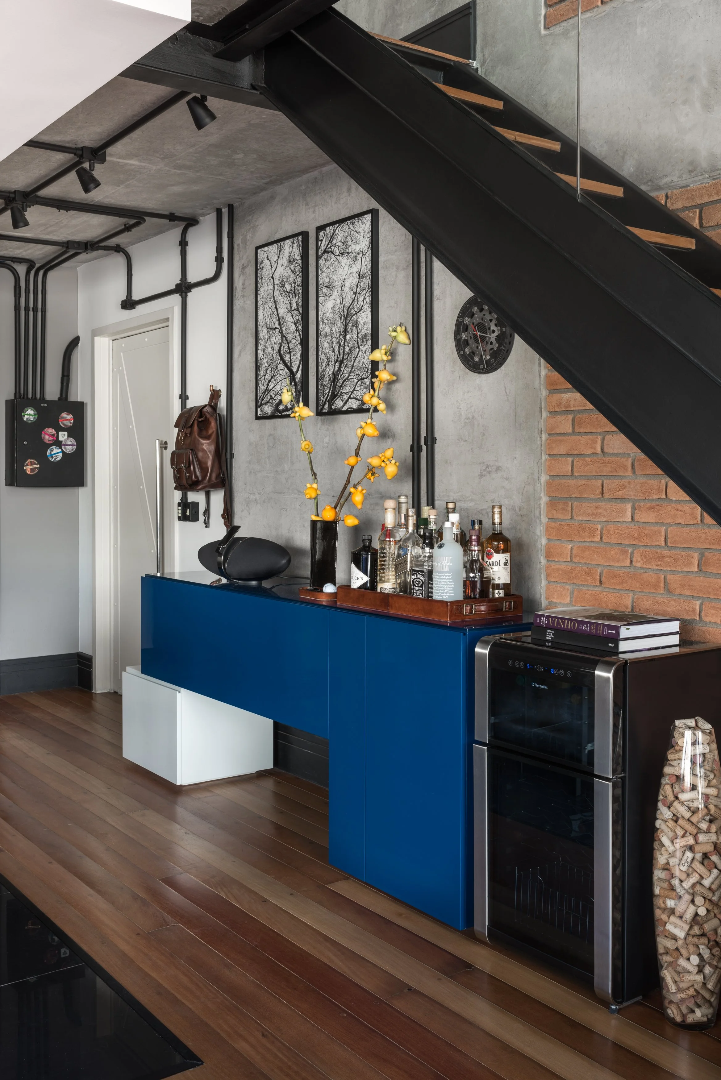 Paula Bittar Arquitetura - Loft Itaim - Revista A&C  @escanhuela