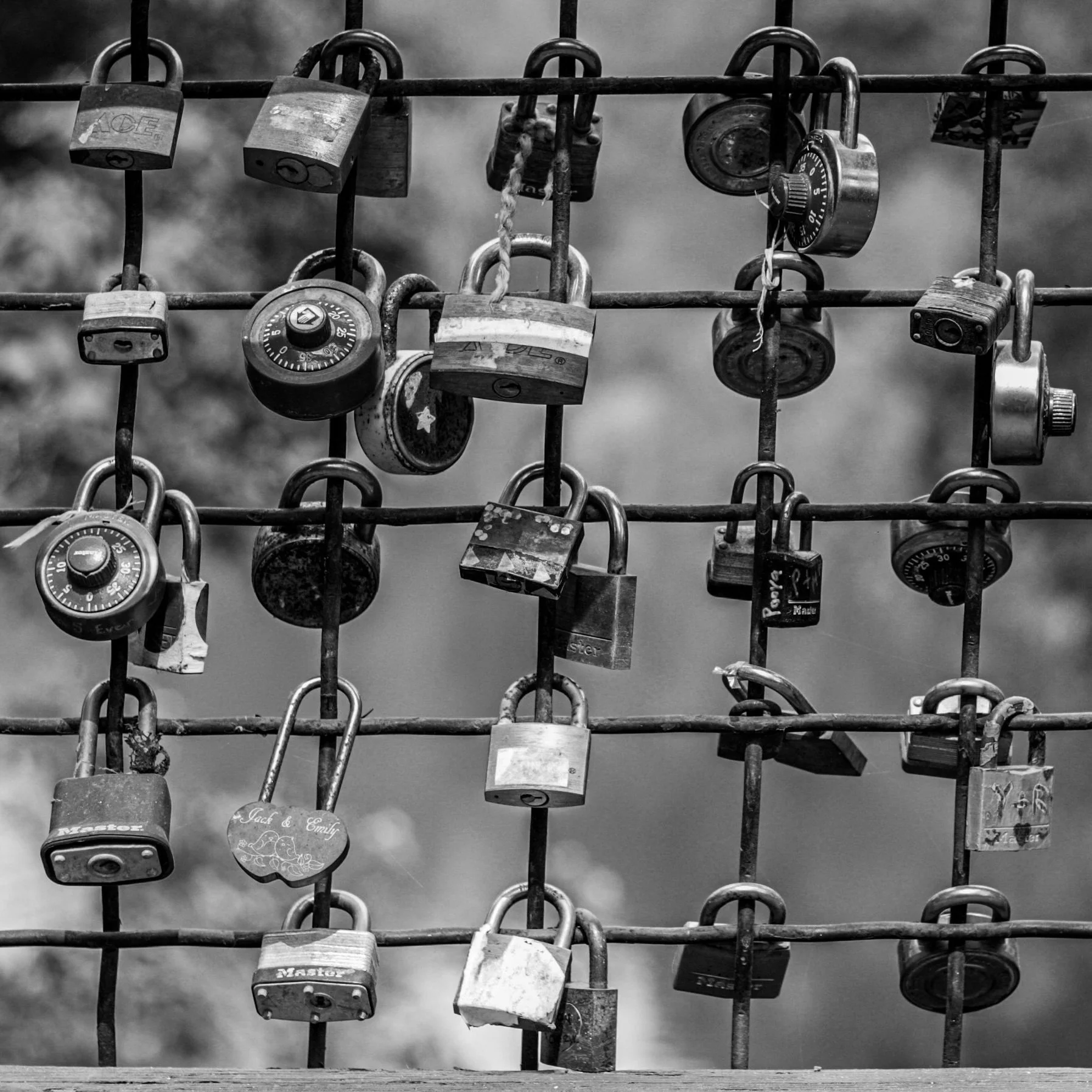 Black and white padlocks pattern
