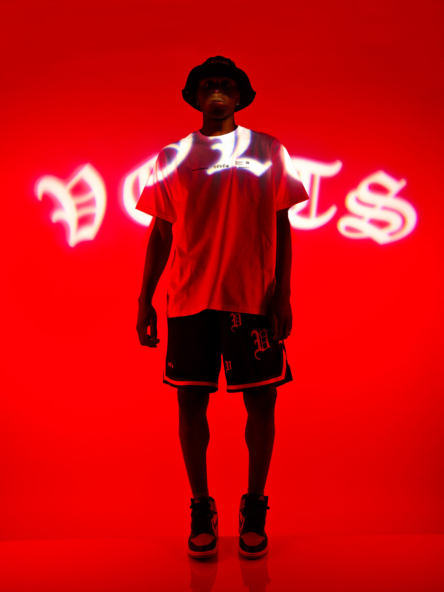 Volts-Letters-2-Moritz-Dollinger-Photography-web2048.jpg