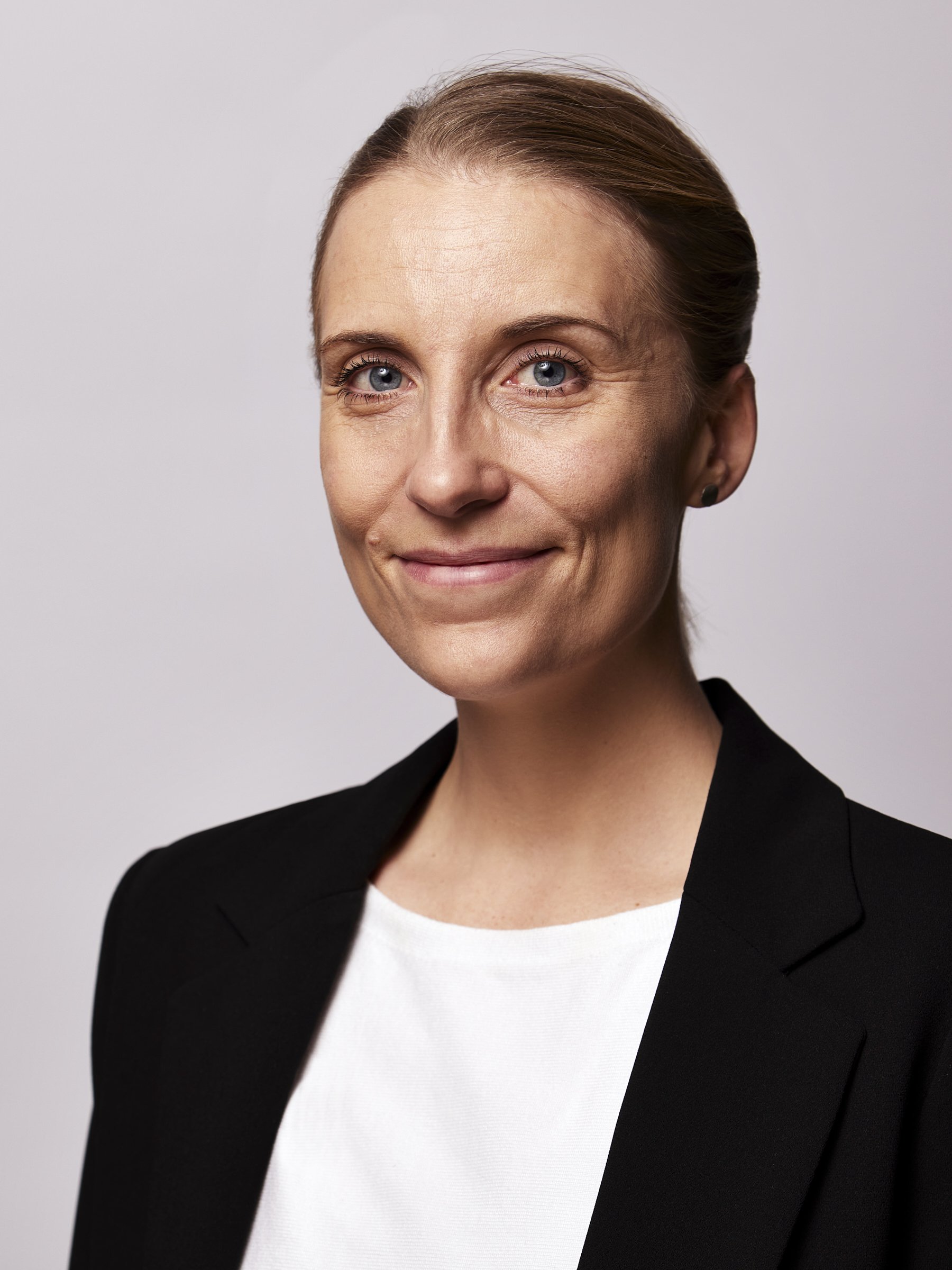 Tanja_Jpeg 2400.jpg