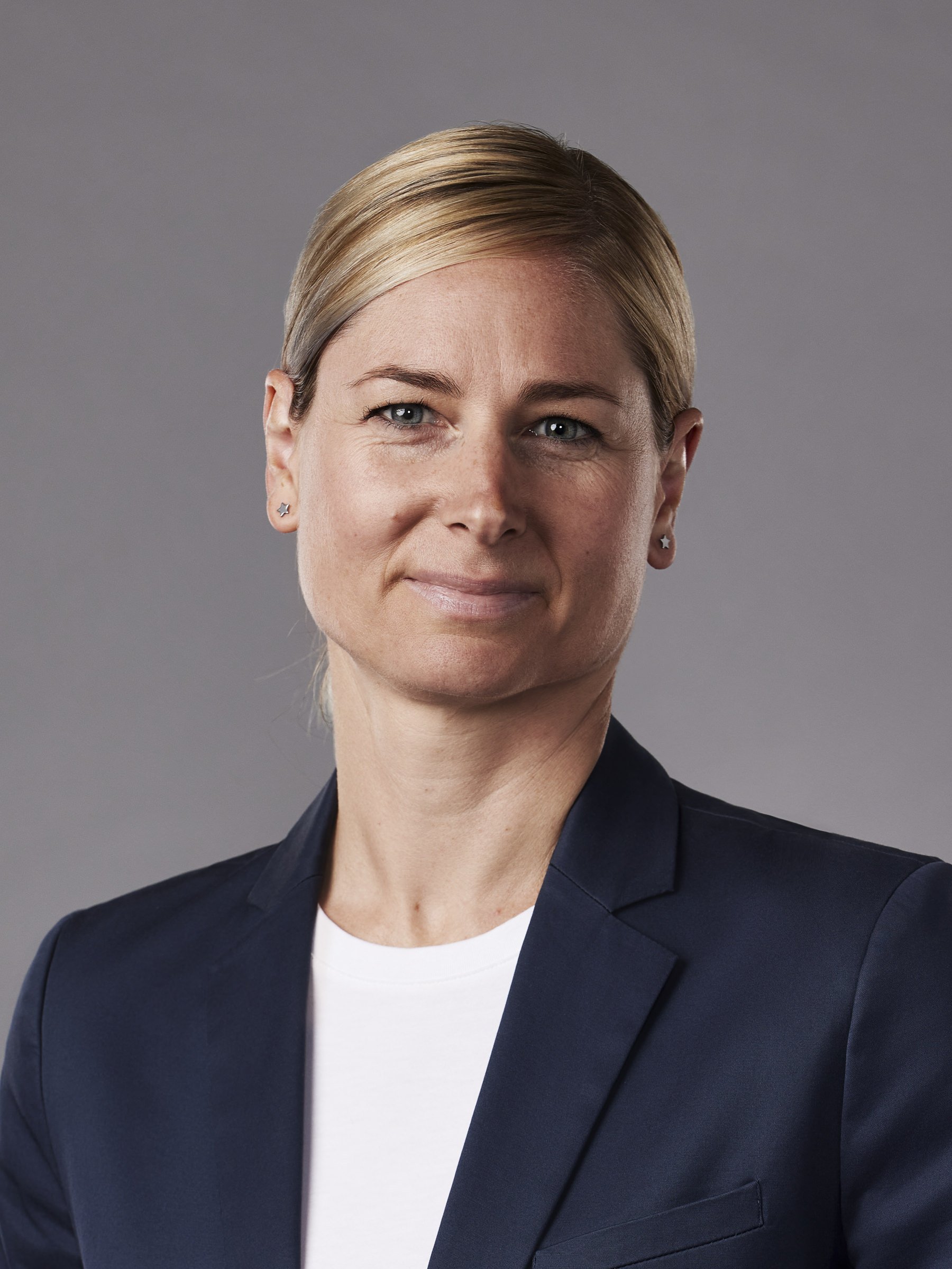 Business Portrait Low Key Female schwarzer Hintergrund Frau High Key weißer
