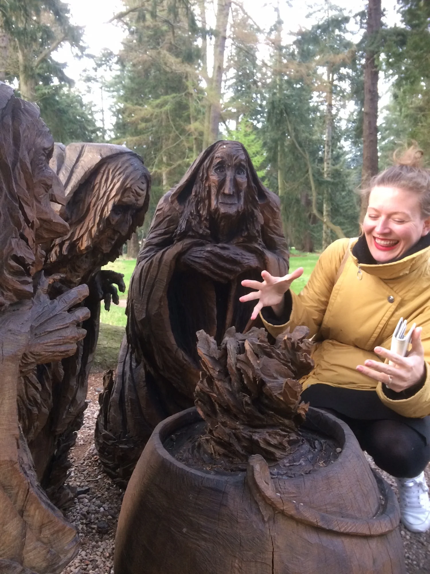 three_witches_macbeth_glamis_ead_2019.JPG