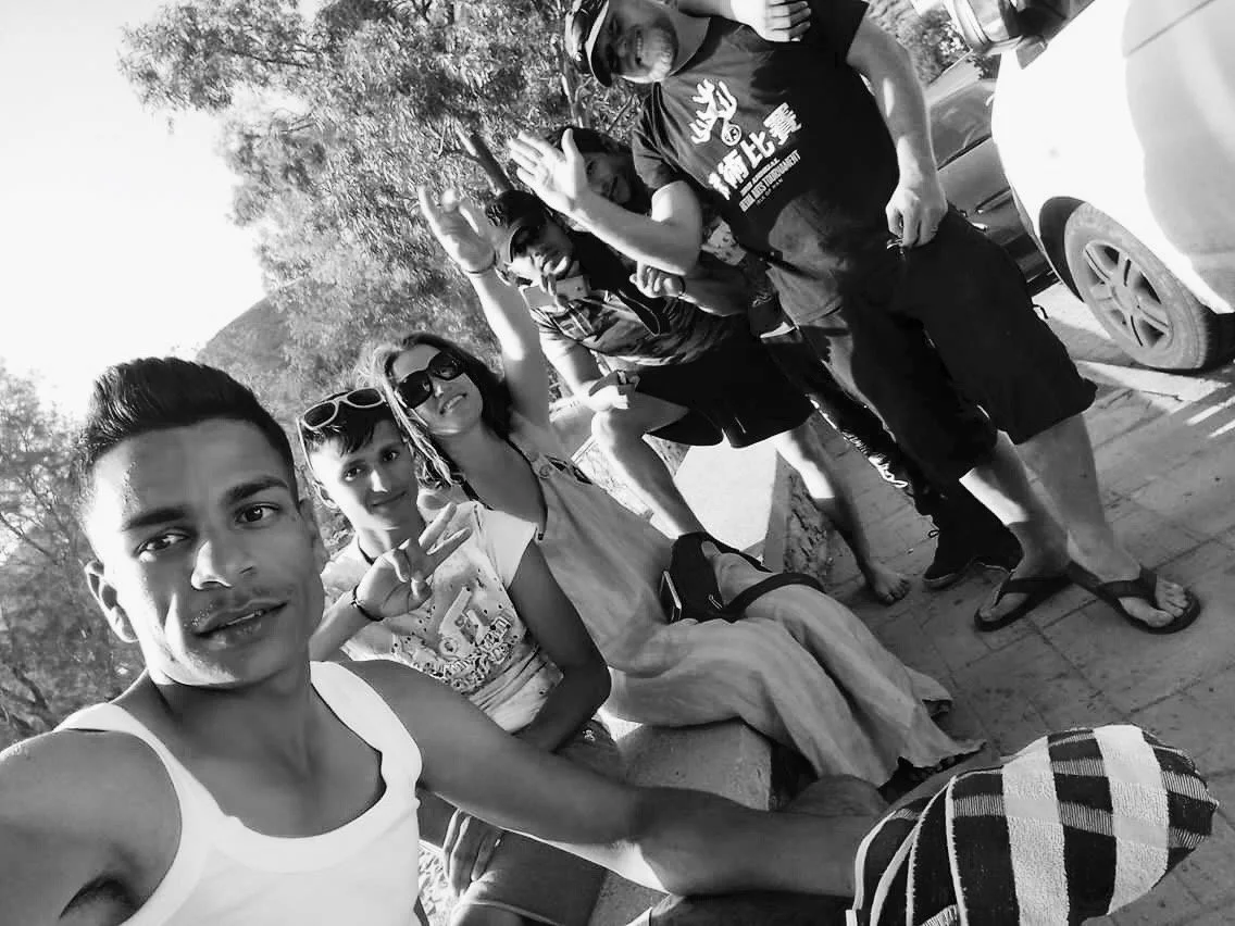 2018_greece_kaparelli_beach_crew.jpg