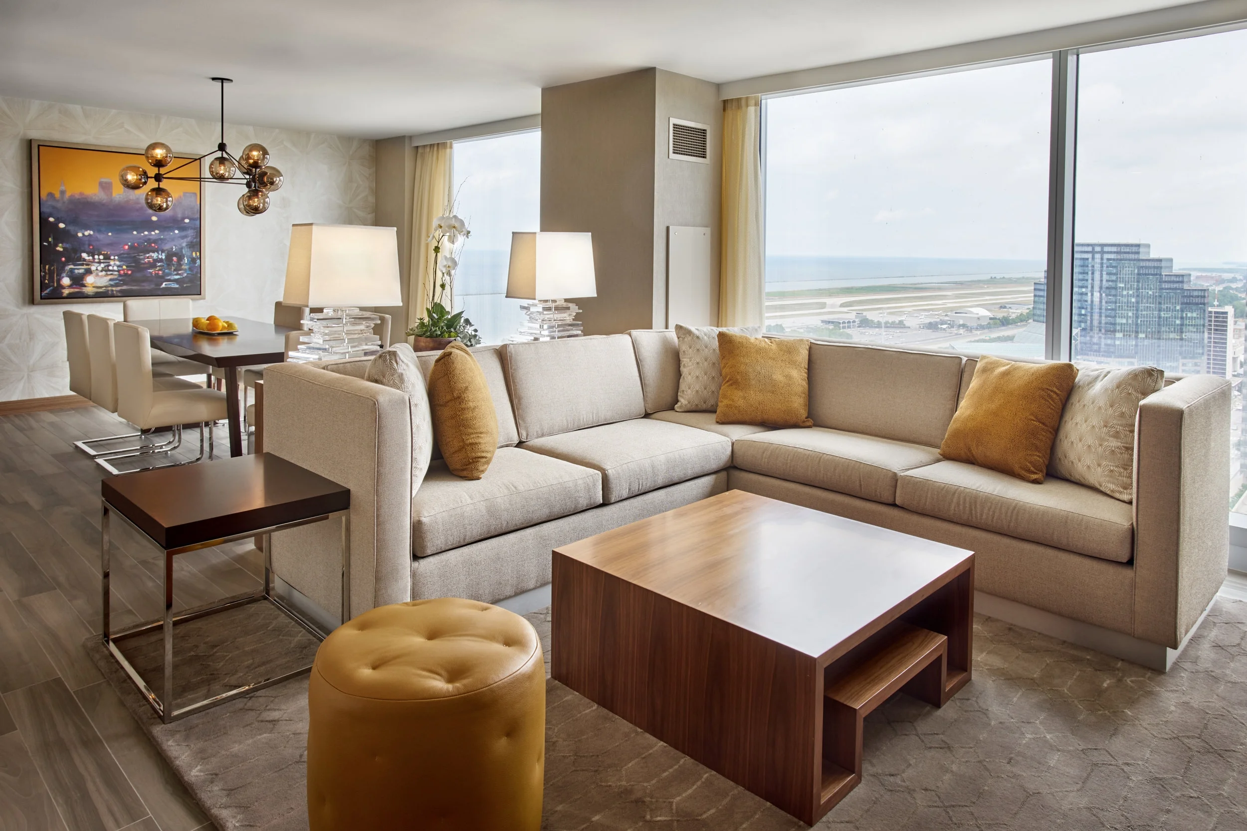 Hilton Cleveland Downtown Suite