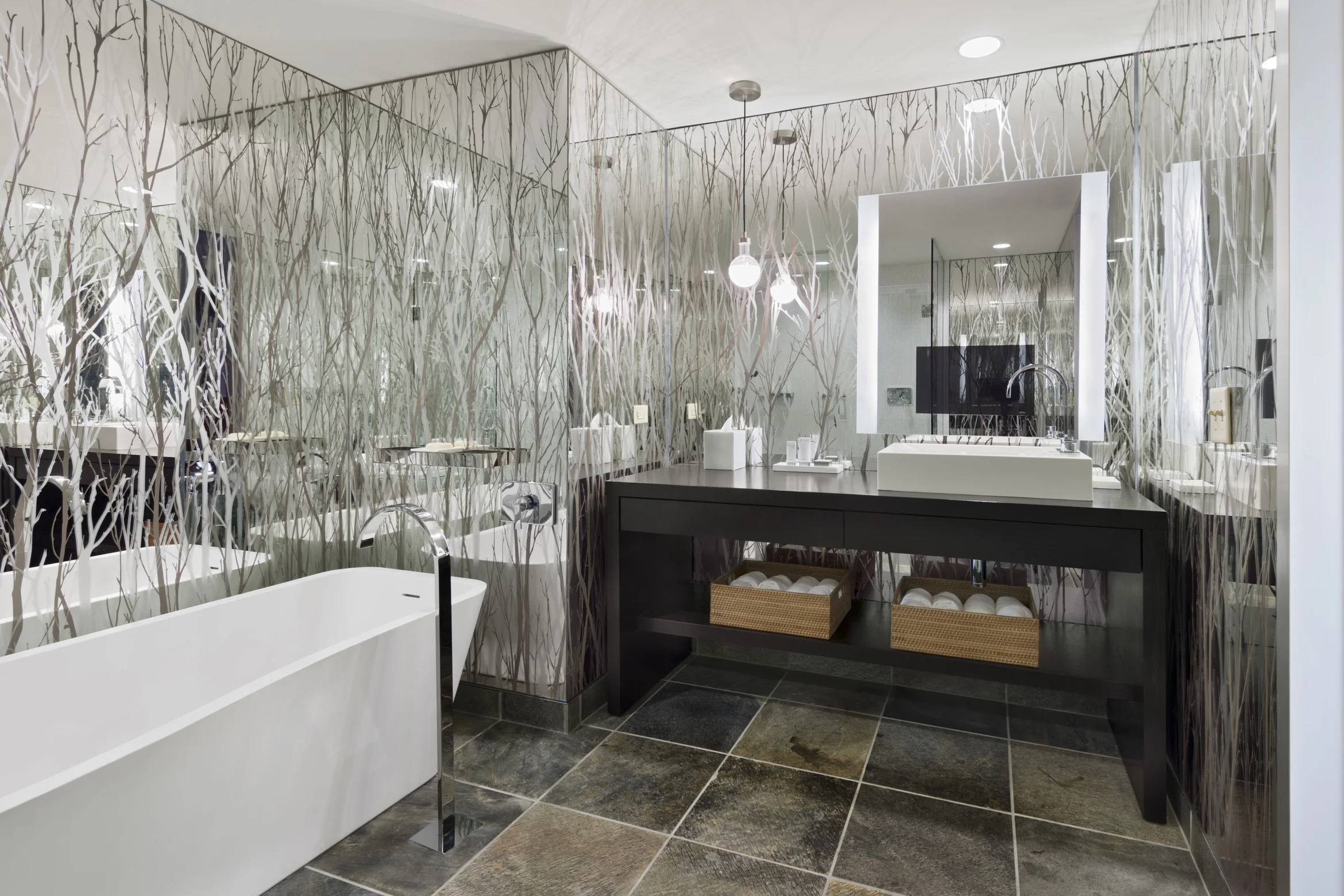 Hyatt Regency Jersey City Suite