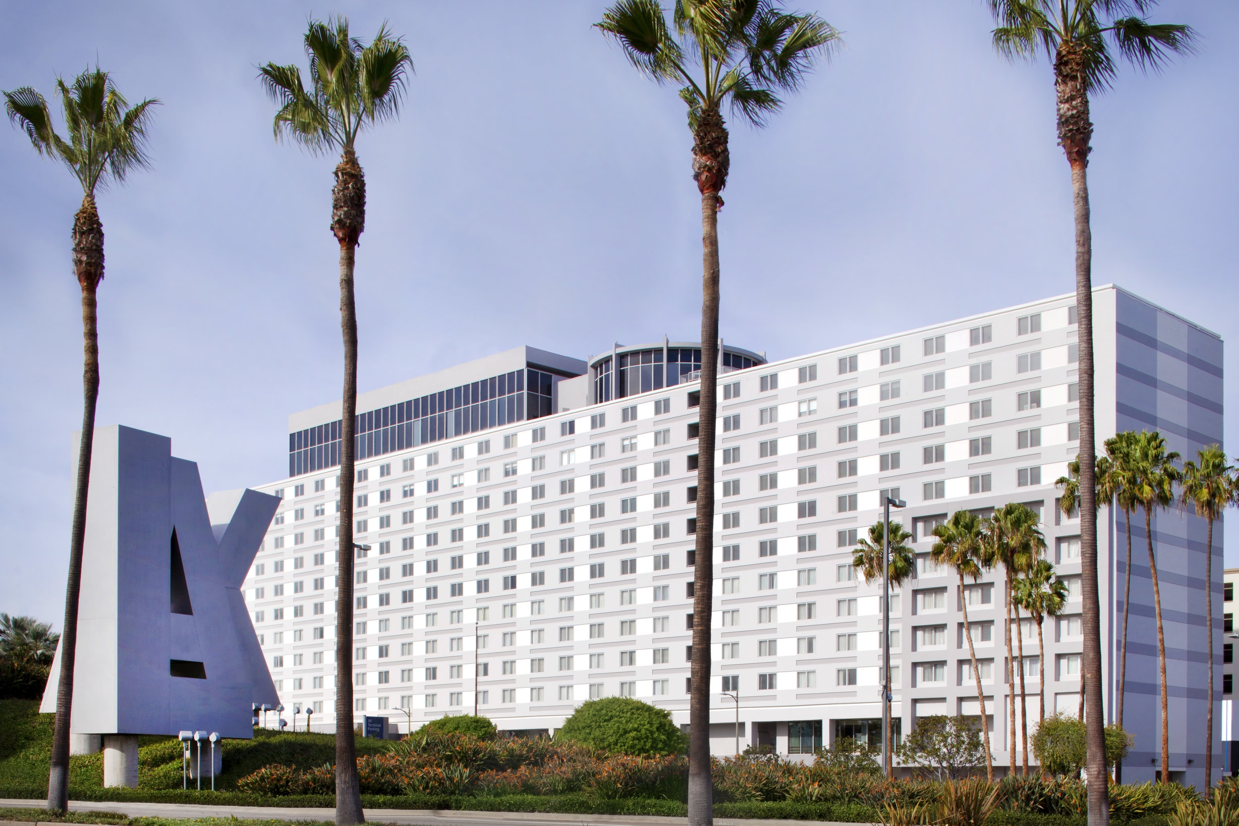 Hyatt Regency LAX Exterior